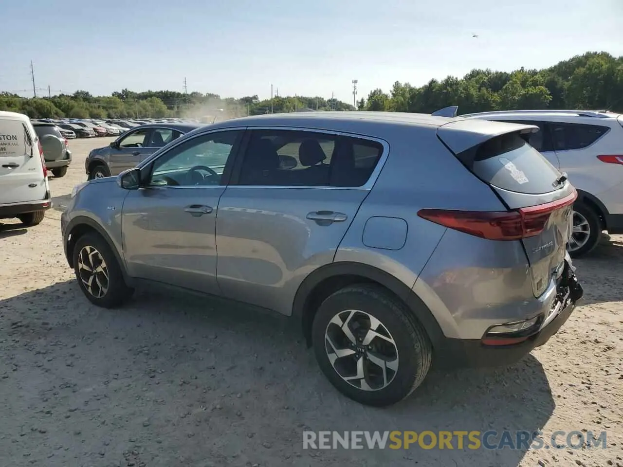 2 fotografías del automóvil dañado KNDPMCAC0L7816960 KIA SPORTAGE 2020