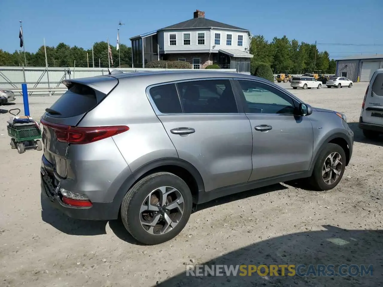 3 fotografías del automóvil dañado KNDPMCAC0L7816960 KIA SPORTAGE 2020