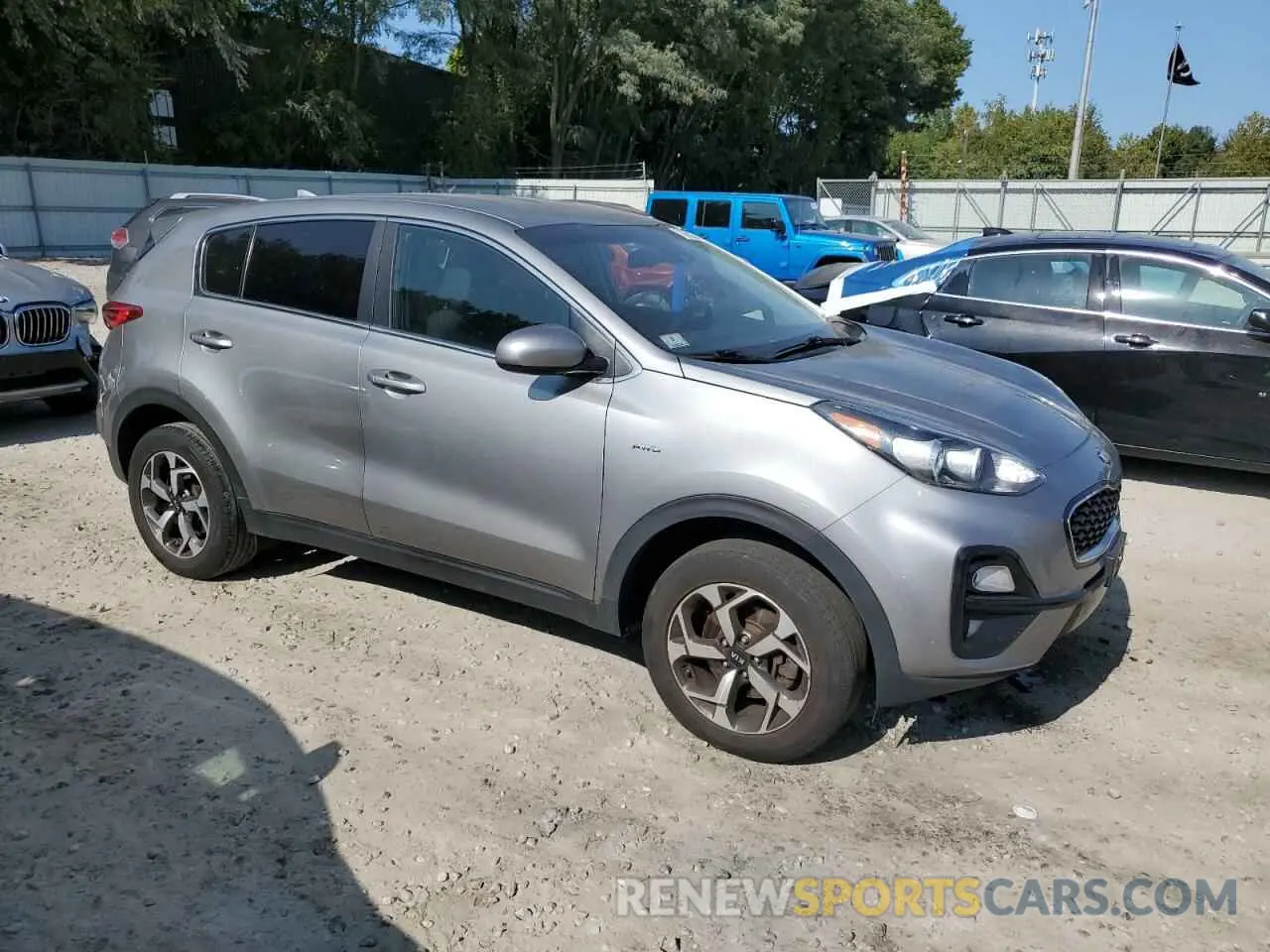 4 fotografías del automóvil dañado KNDPMCAC0L7816960 KIA SPORTAGE 2020