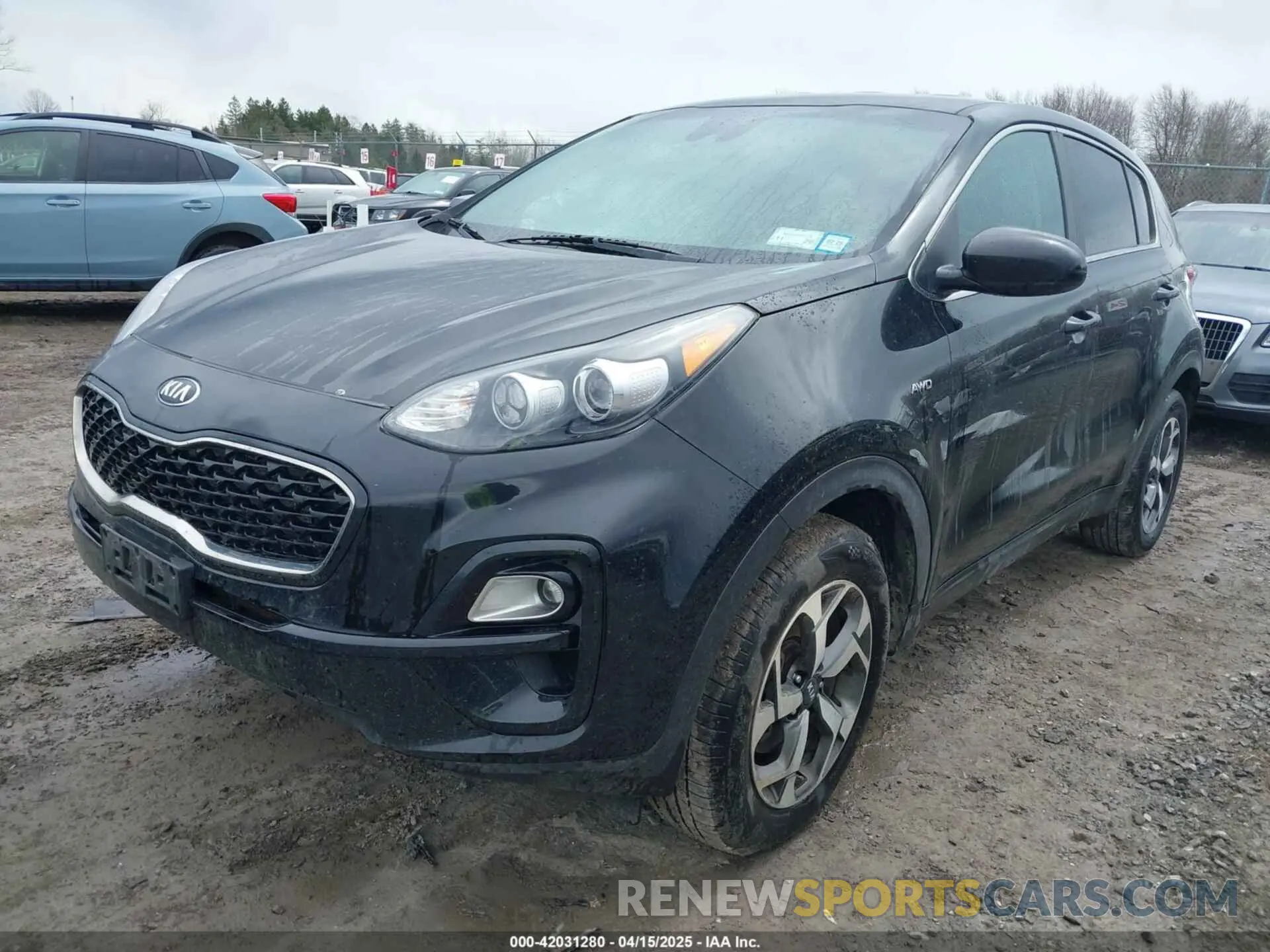 2 fotografías del automóvil dañado KNDPMCAC1L7662825 KIA SPORTAGE 2020