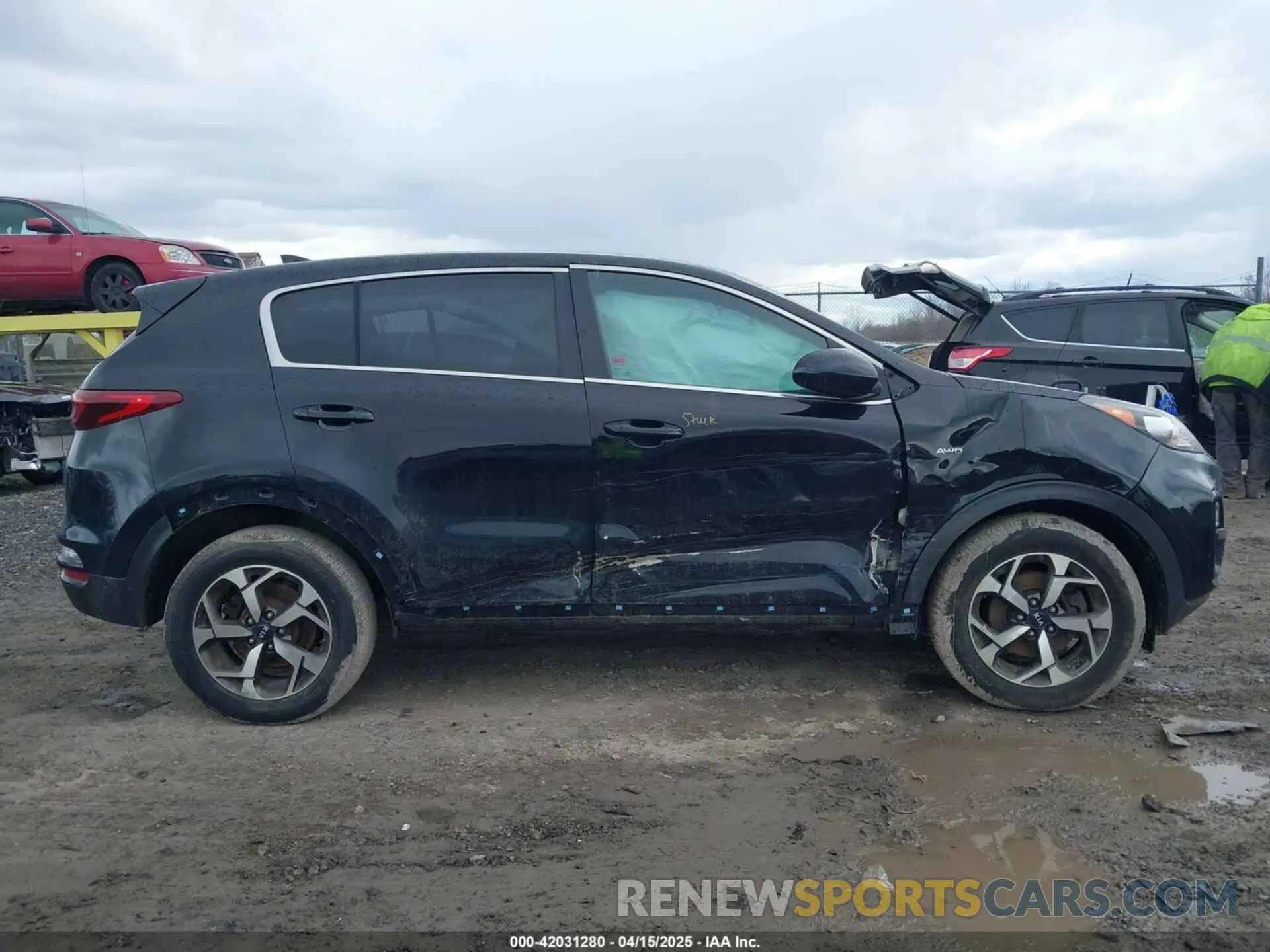 6 fotografías del automóvil dañado KNDPMCAC1L7662825 KIA SPORTAGE 2020