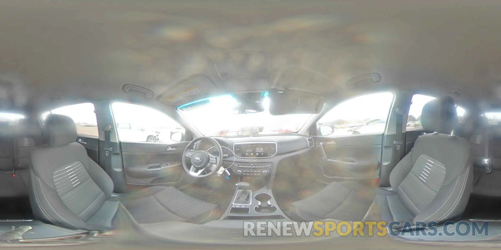 14 fotografías del automóvil dañado KNDPMCAC1L7683108 KIA SPORTAGE 2020
