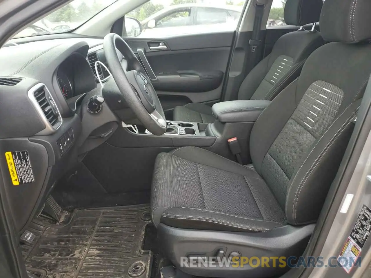 7 fotografías del automóvil dañado KNDPMCAC1L7683108 KIA SPORTAGE 2020