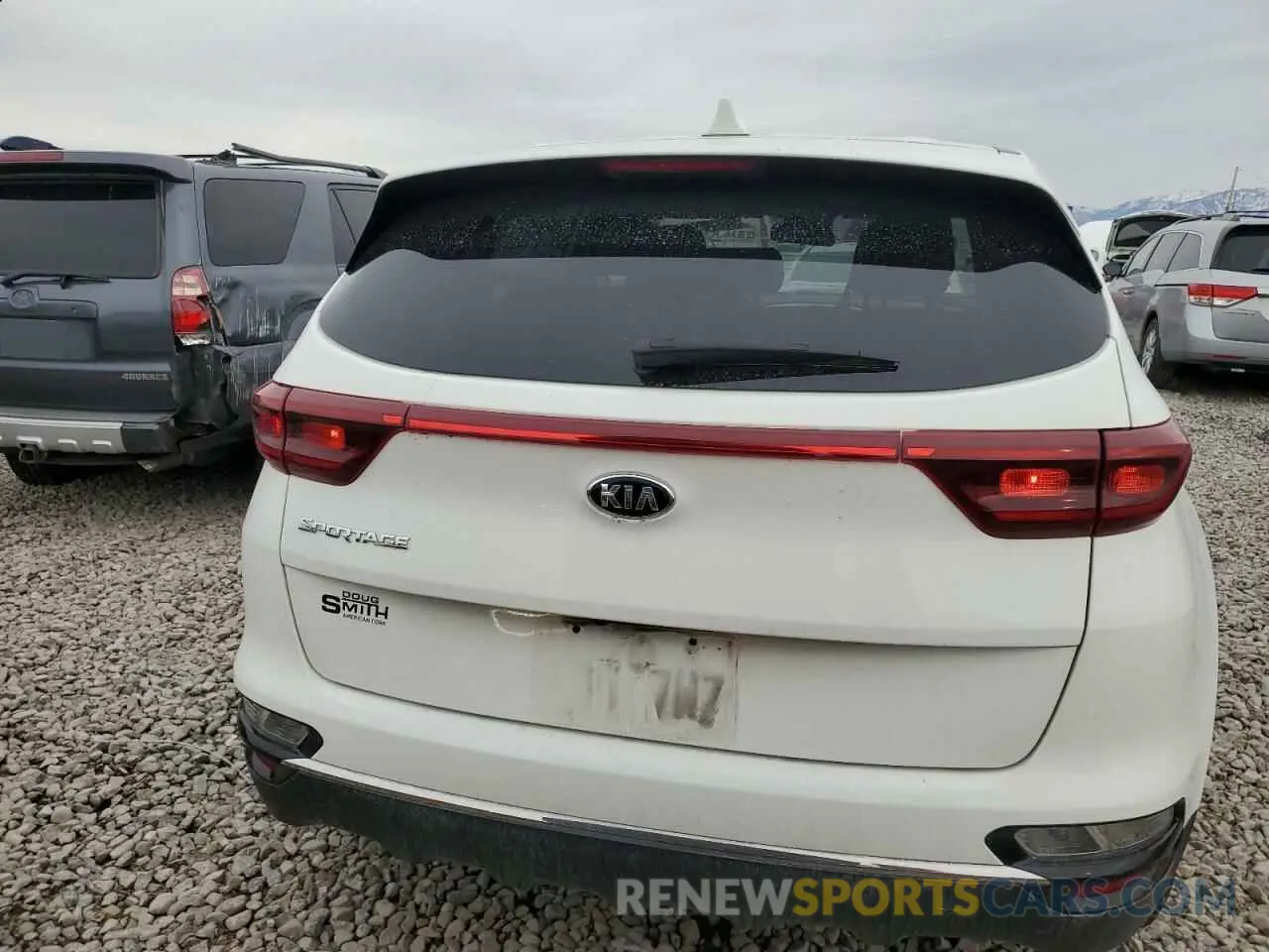 6 fotografías del automóvil dañado KNDPMCAC1L7687398 KIA SPORTAGE 2020