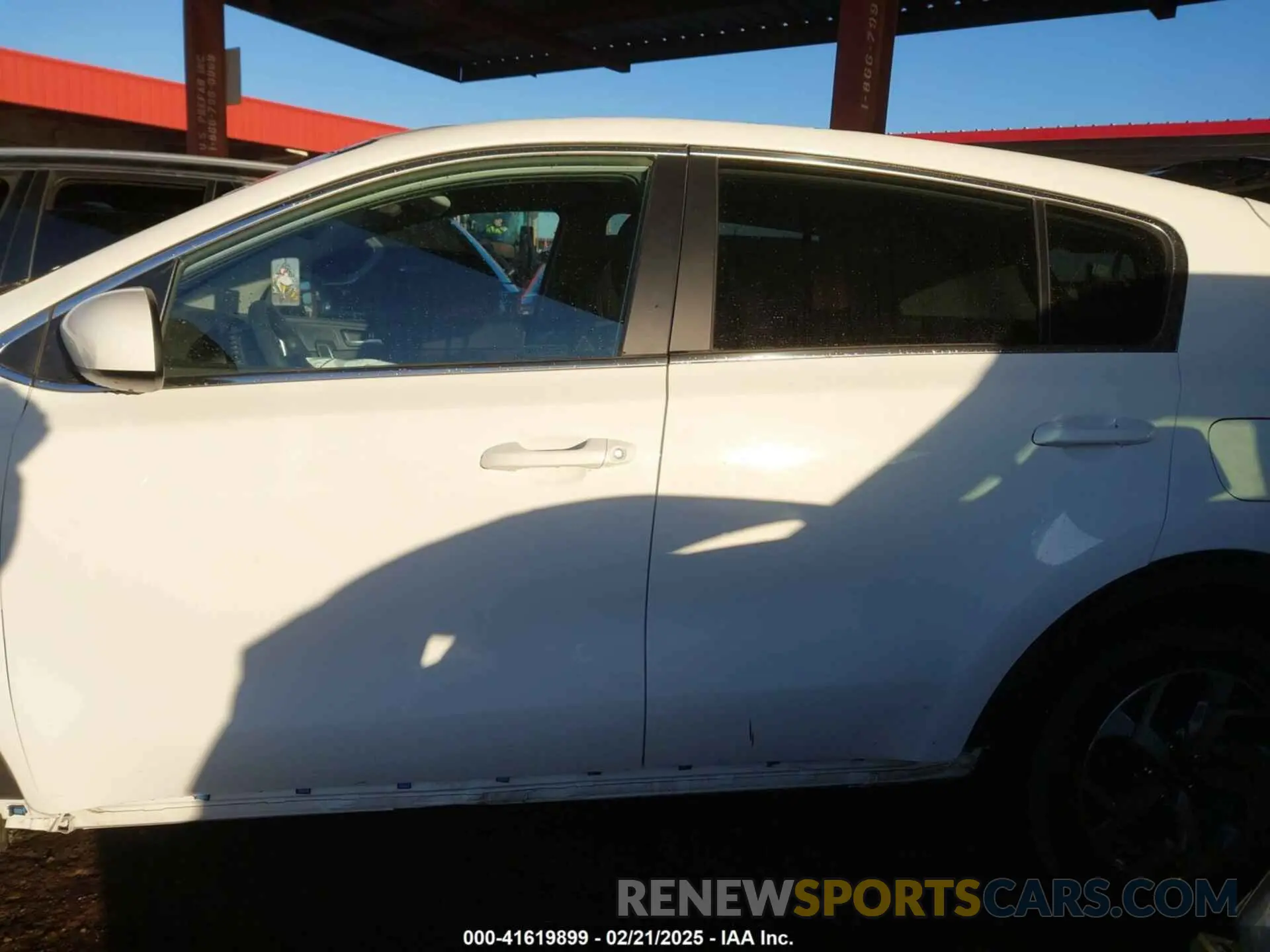13 fotografías del automóvil dañado KNDPMCAC1L7689099 KIA SPORTAGE 2020
