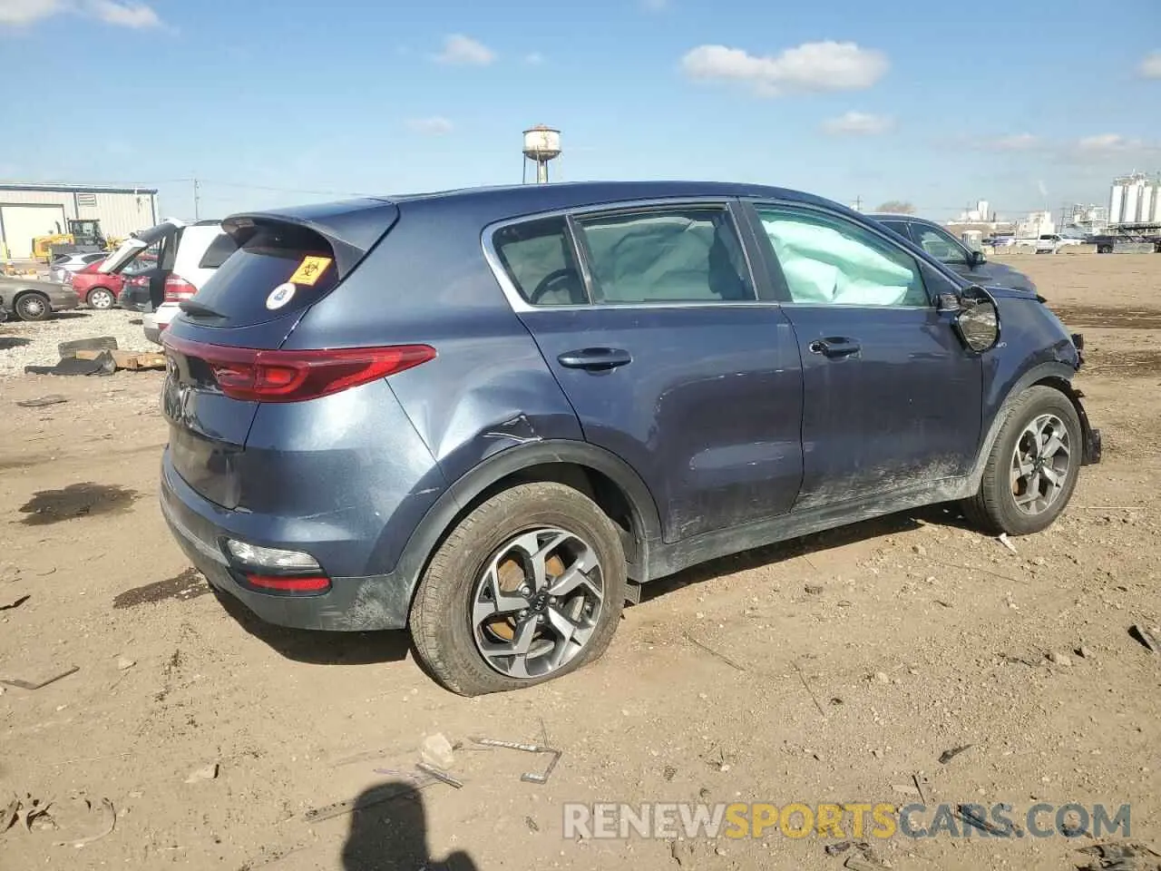 3 fotografías del automóvil dañado KNDPMCAC1L7763041 KIA SPORTAGE 2020