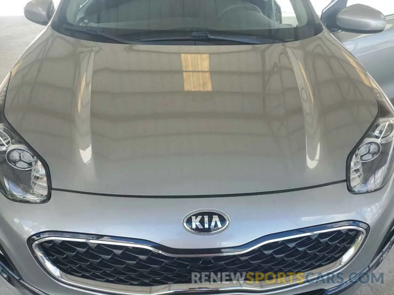 12 fotografías del automóvil dañado KNDPMCAC1L7803277 KIA SPORTAGE 2020