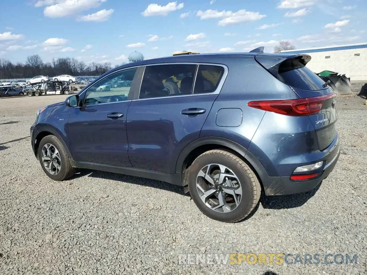 2 fotografías del automóvil dañado KNDPMCAC2L7630420 KIA SPORTAGE 2020