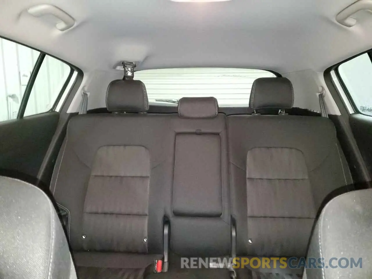 10 fotografías del automóvil dañado KNDPMCAC2L7641319 KIA SPORTAGE 2020