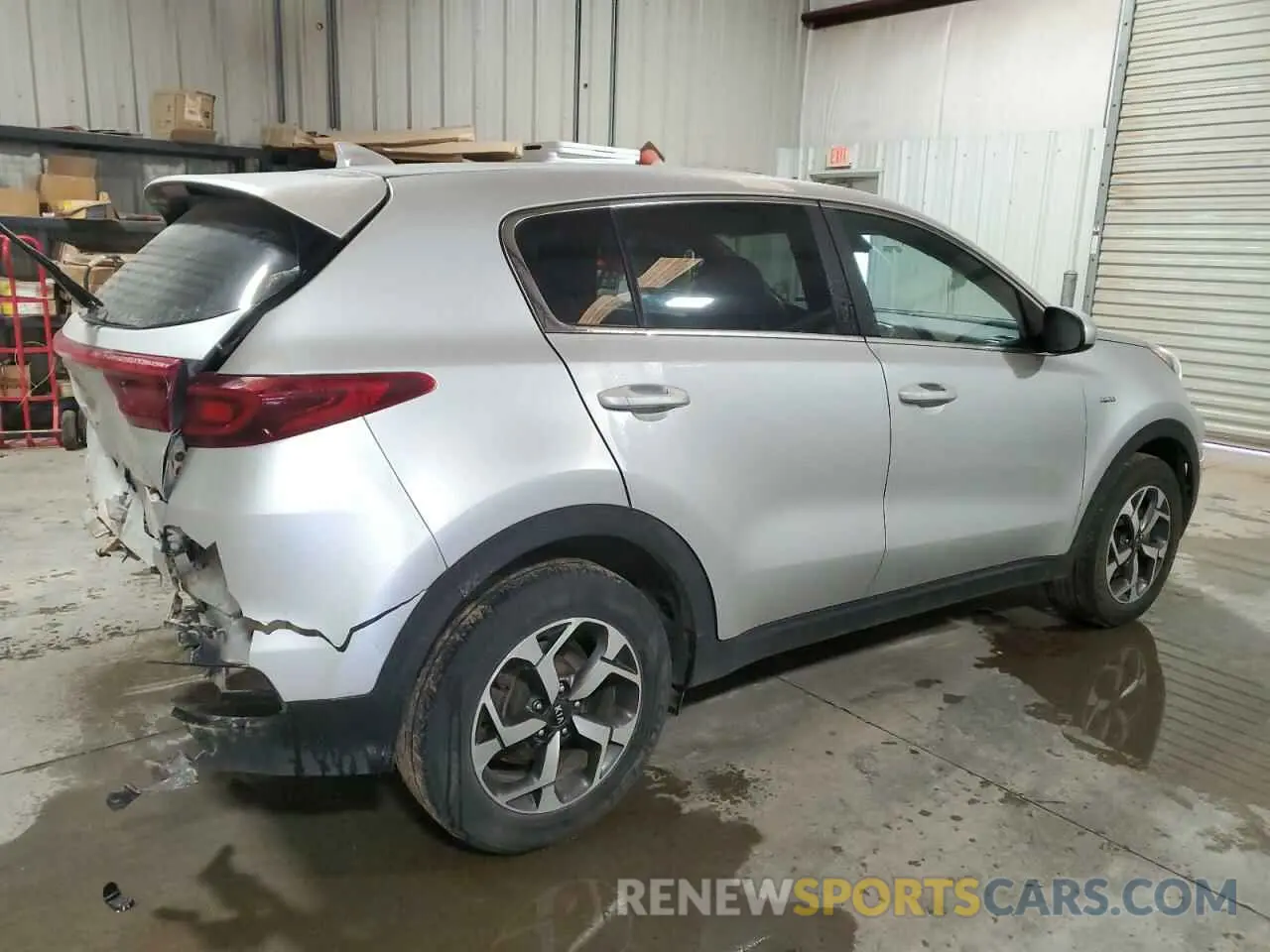 3 fotografías del automóvil dañado KNDPMCAC2L7641319 KIA SPORTAGE 2020