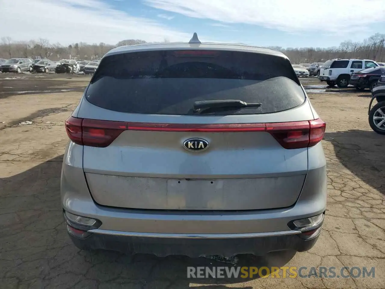 6 fotografías del automóvil dañado KNDPMCAC2L7643944 KIA SPORTAGE 2020