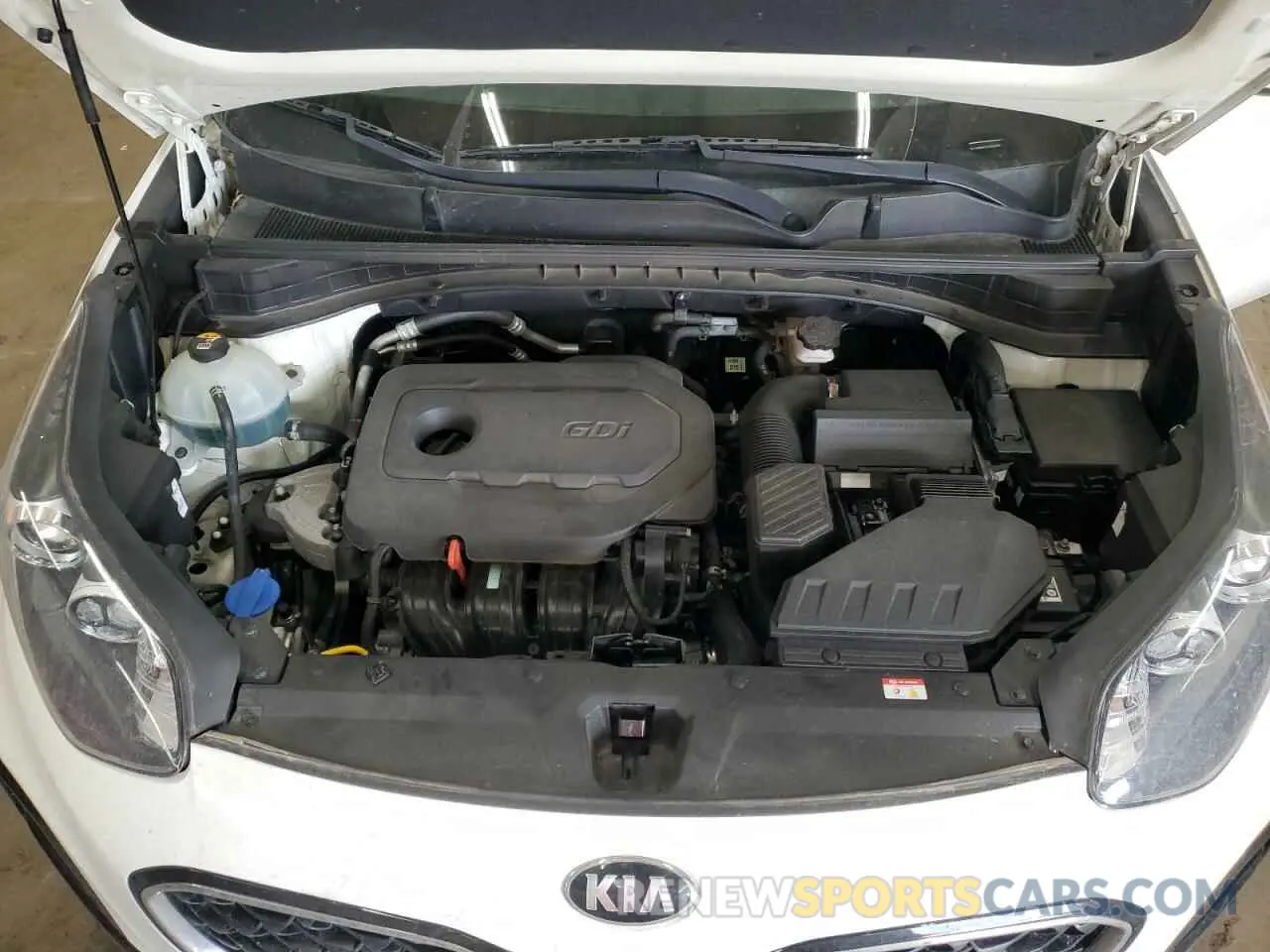 11 fotografías del automóvil dañado KNDPMCAC2L7679858 KIA SPORTAGE 2020