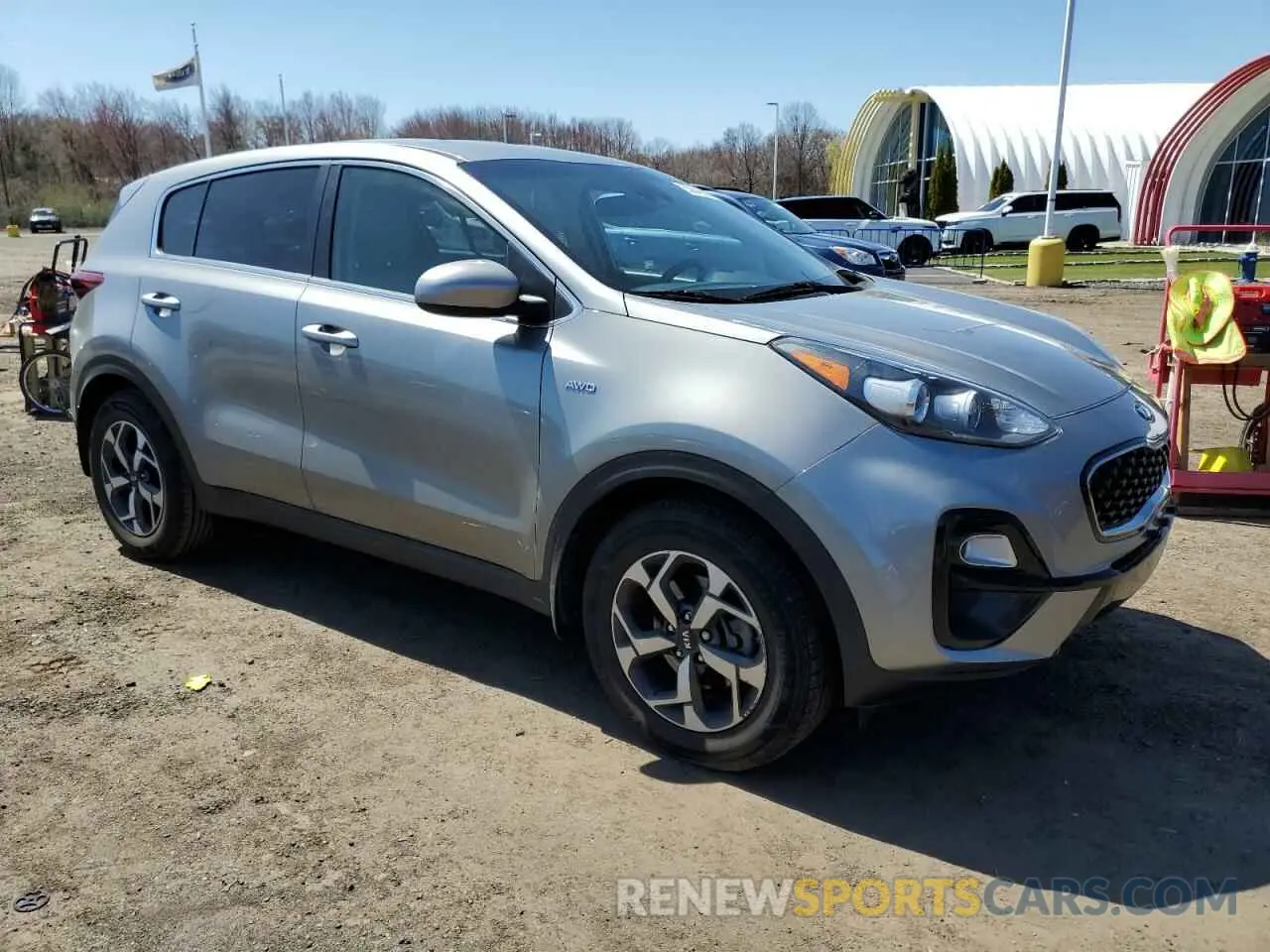 4 fotografías del automóvil dañado KNDPMCAC2L7771035 KIA SPORTAGE 2020