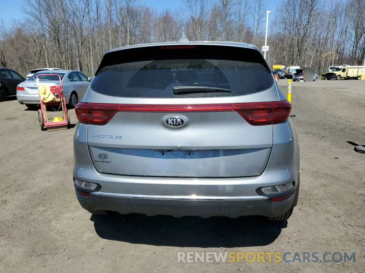 6 fotografías del automóvil dañado KNDPMCAC2L7771035 KIA SPORTAGE 2020
