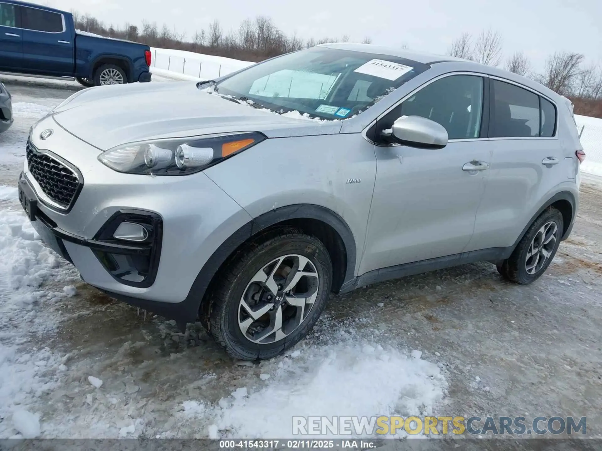 2 fotografías del automóvil dañado KNDPMCAC2L7826907 KIA SPORTAGE 2020