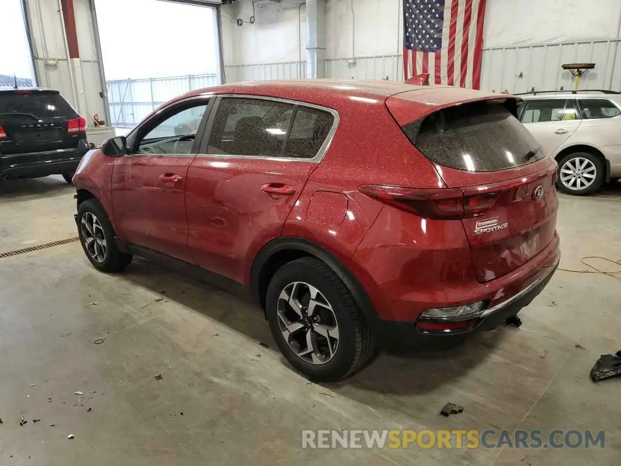2 fotografías del automóvil dañado KNDPMCAC3L7635562 KIA SPORTAGE 2020