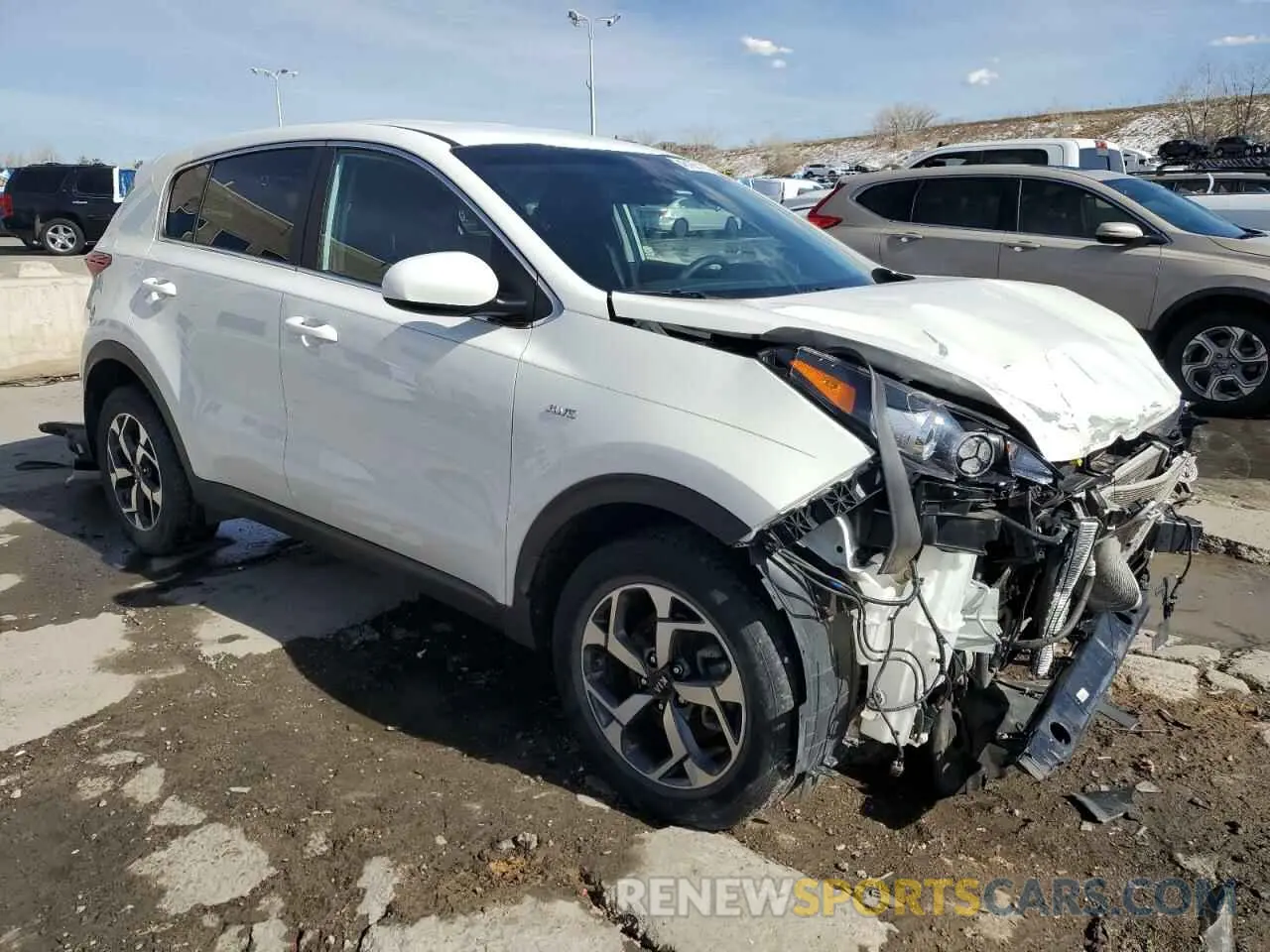 4 fotografías del automóvil dañado KNDPMCAC3L7641720 KIA SPORTAGE 2020