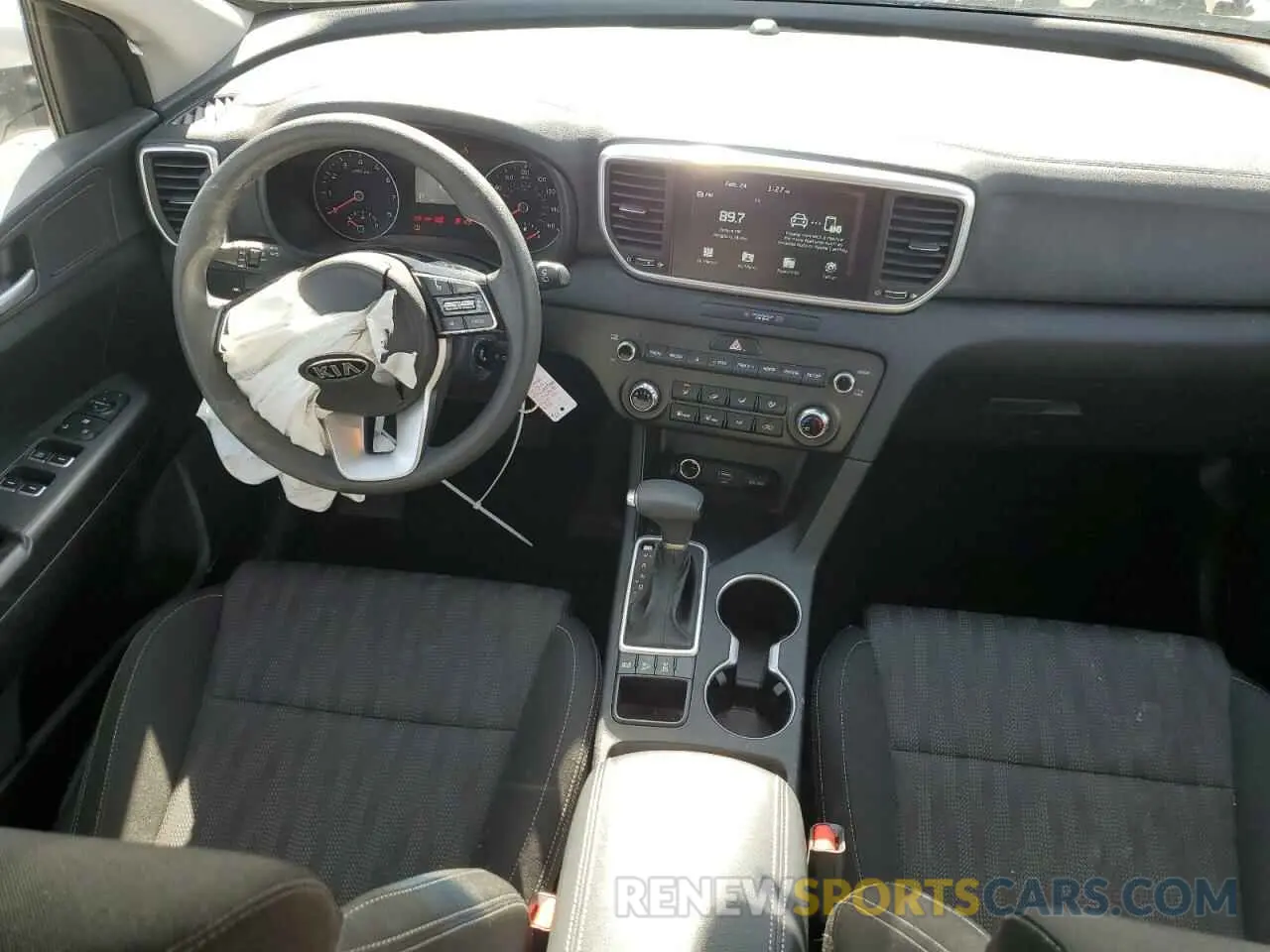 8 fotografías del automóvil dañado KNDPMCAC3L7641720 KIA SPORTAGE 2020