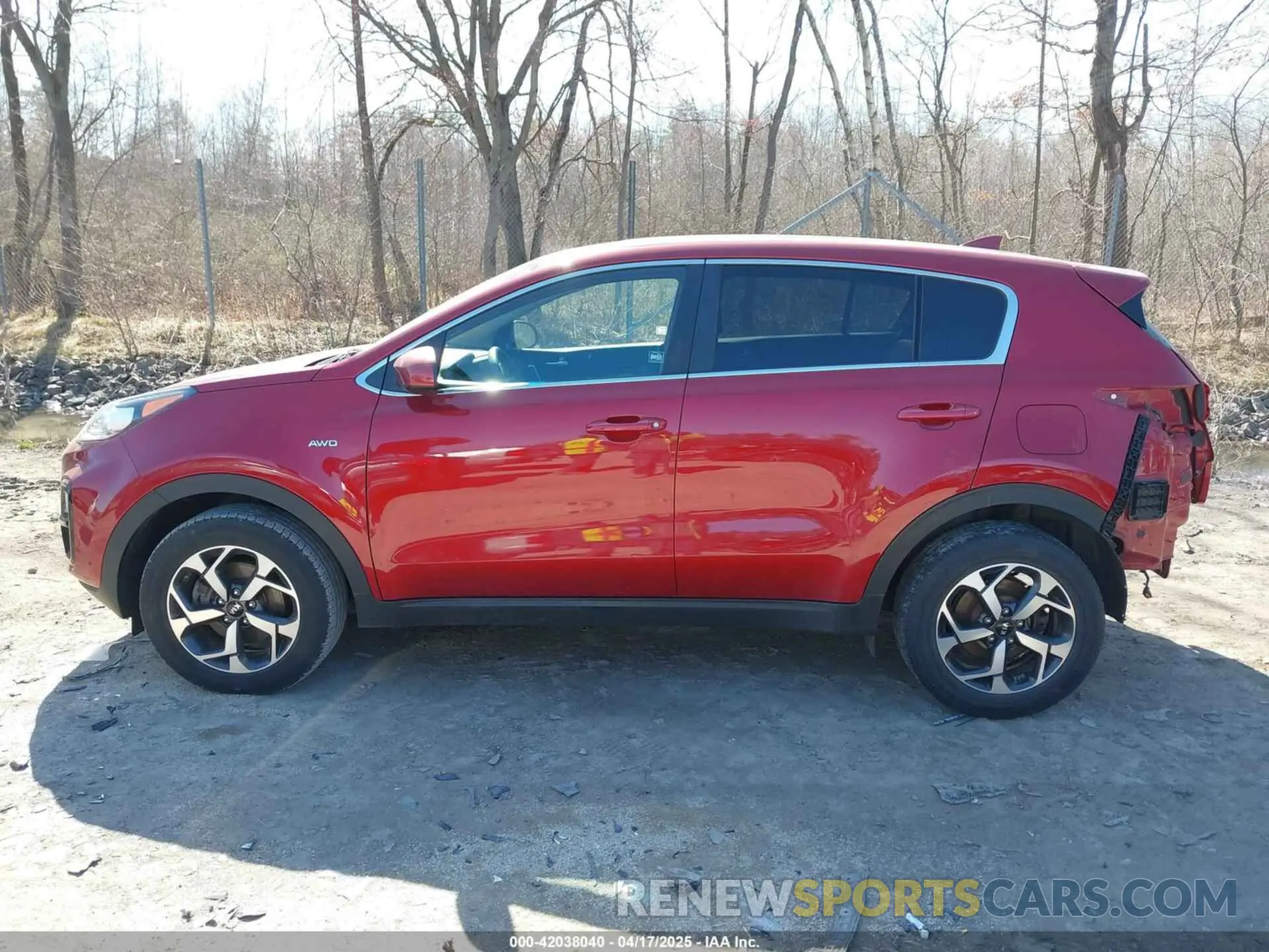 14 fotografías del automóvil dañado KNDPMCAC4L7667162 KIA SPORTAGE 2020