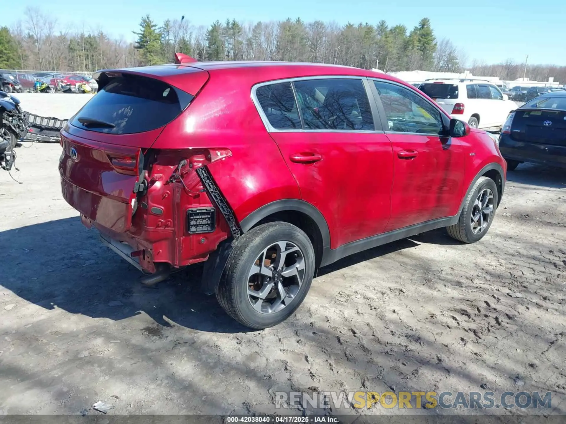4 fotografías del automóvil dañado KNDPMCAC4L7667162 KIA SPORTAGE 2020