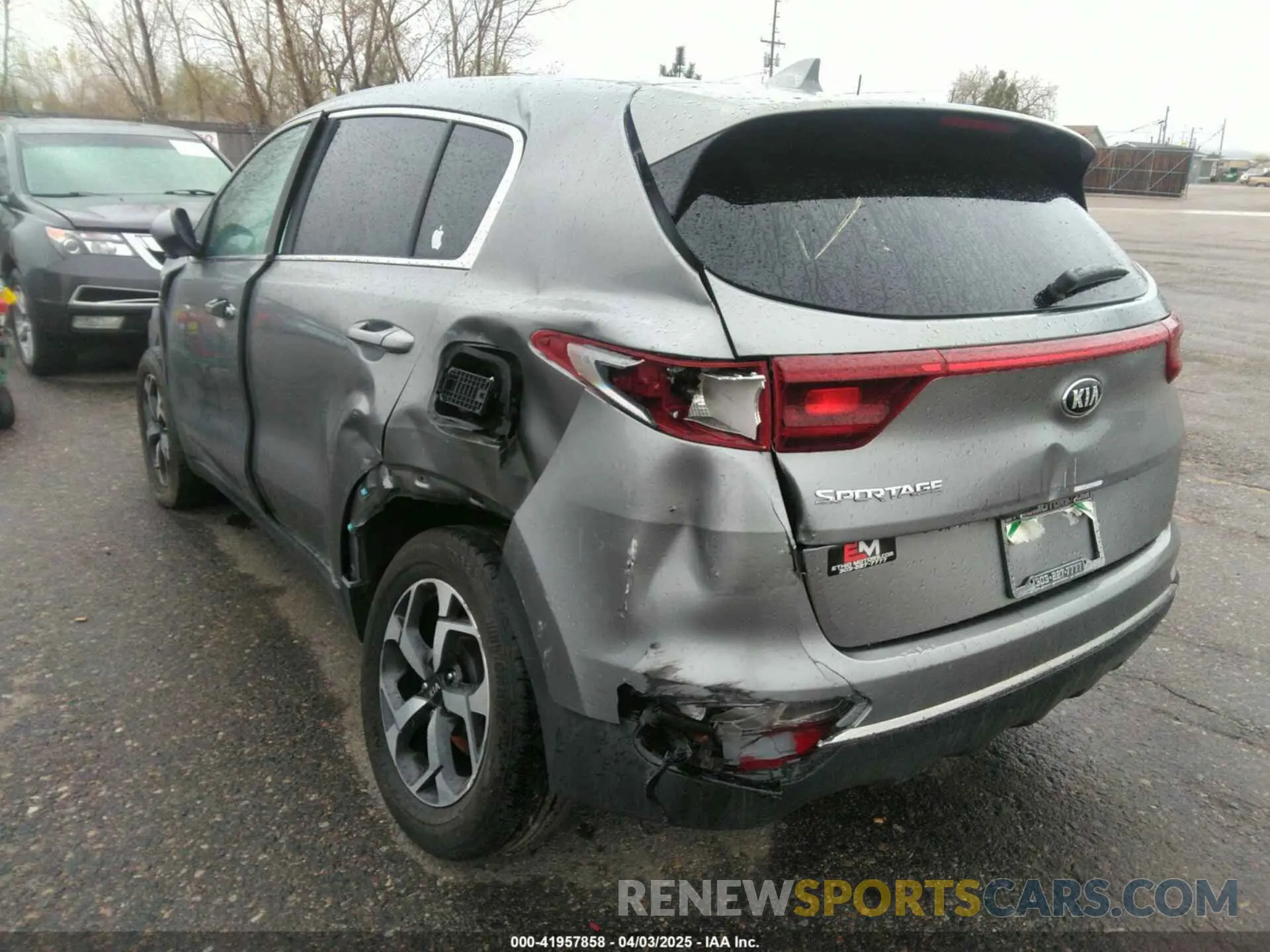 3 fotografías del automóvil dañado KNDPMCAC4L7751398 KIA SPORTAGE 2020