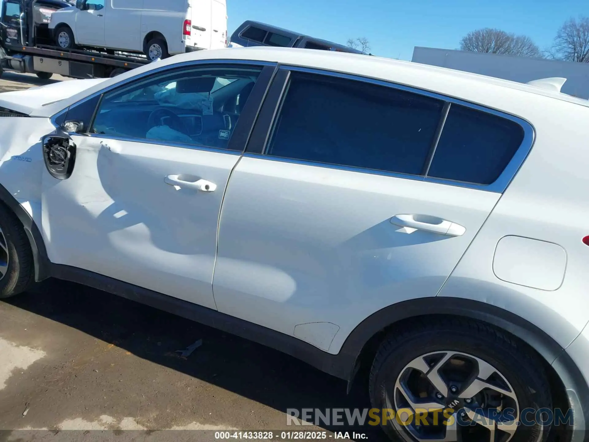 14 fotografías del automóvil dañado KNDPMCAC4L7792355 KIA SPORTAGE 2020