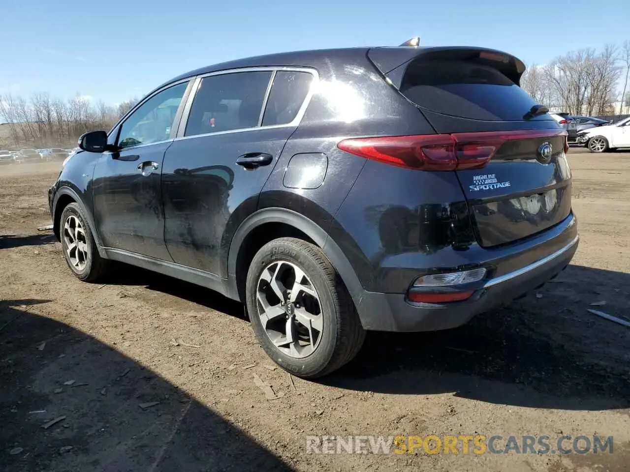 2 fotografías del automóvil dañado KNDPMCAC5L7671222 KIA SPORTAGE 2020