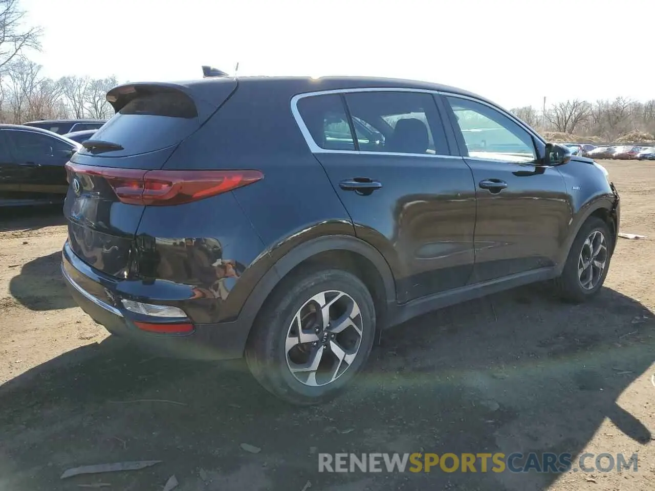 3 fotografías del automóvil dañado KNDPMCAC5L7671222 KIA SPORTAGE 2020