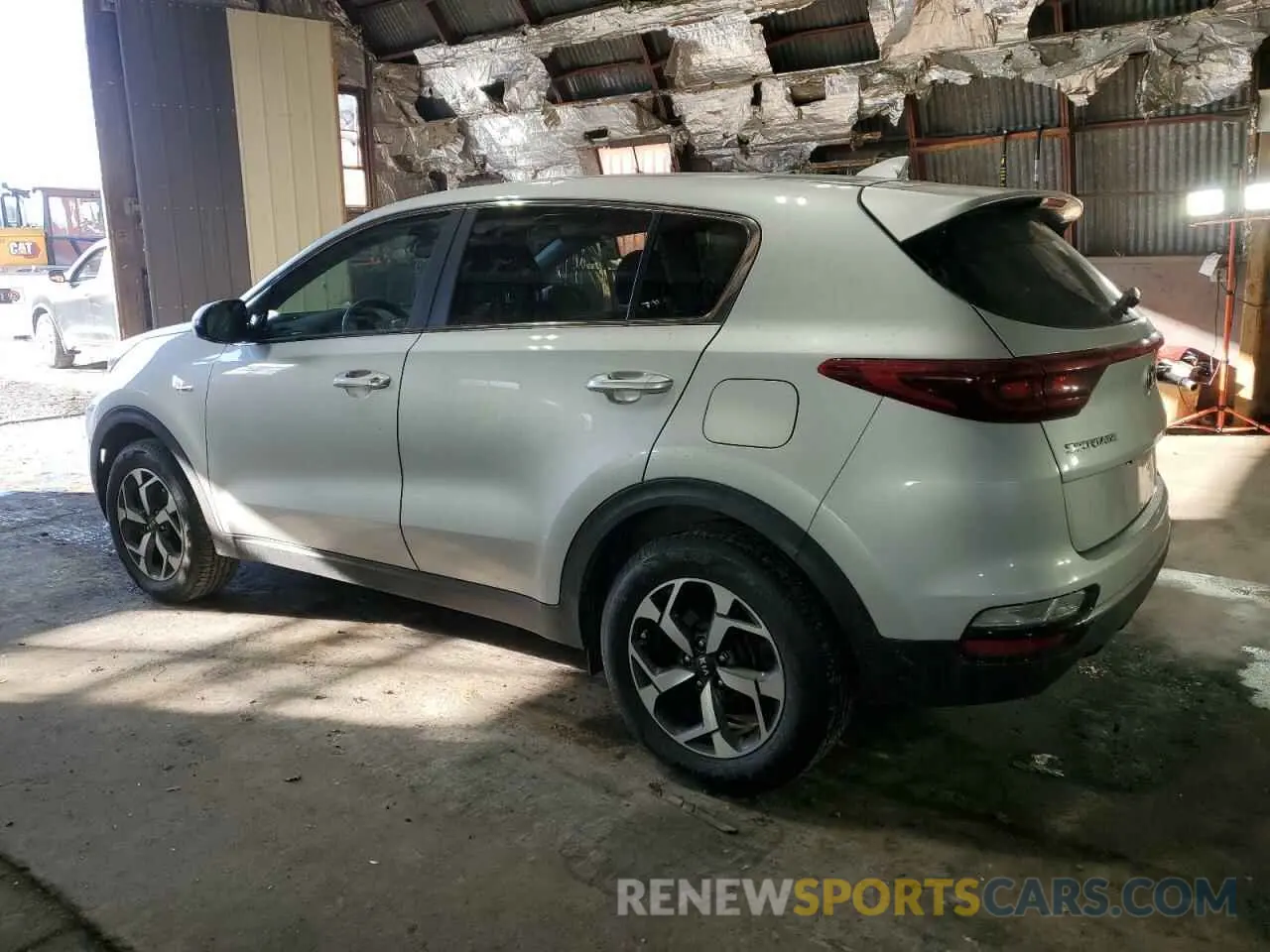 2 fotografías del automóvil dañado KNDPMCAC5L7732469 KIA SPORTAGE 2020
