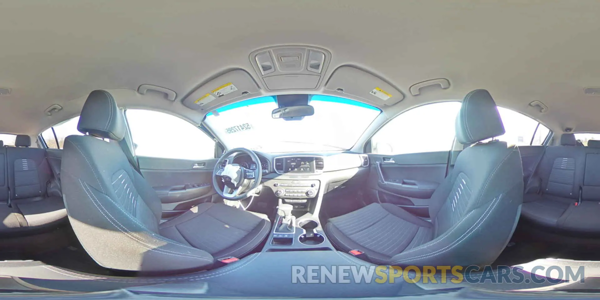13 fotografías del automóvil dañado KNDPMCAC5L7753158 KIA SPORTAGE 2020