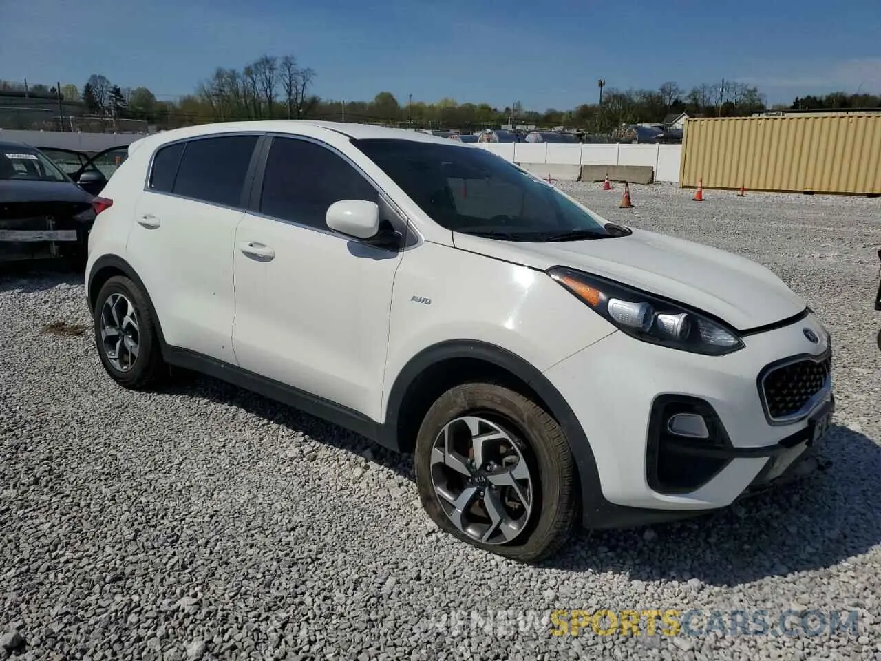 4 fotografías del automóvil dañado KNDPMCAC6L7672217 KIA SPORTAGE 2020