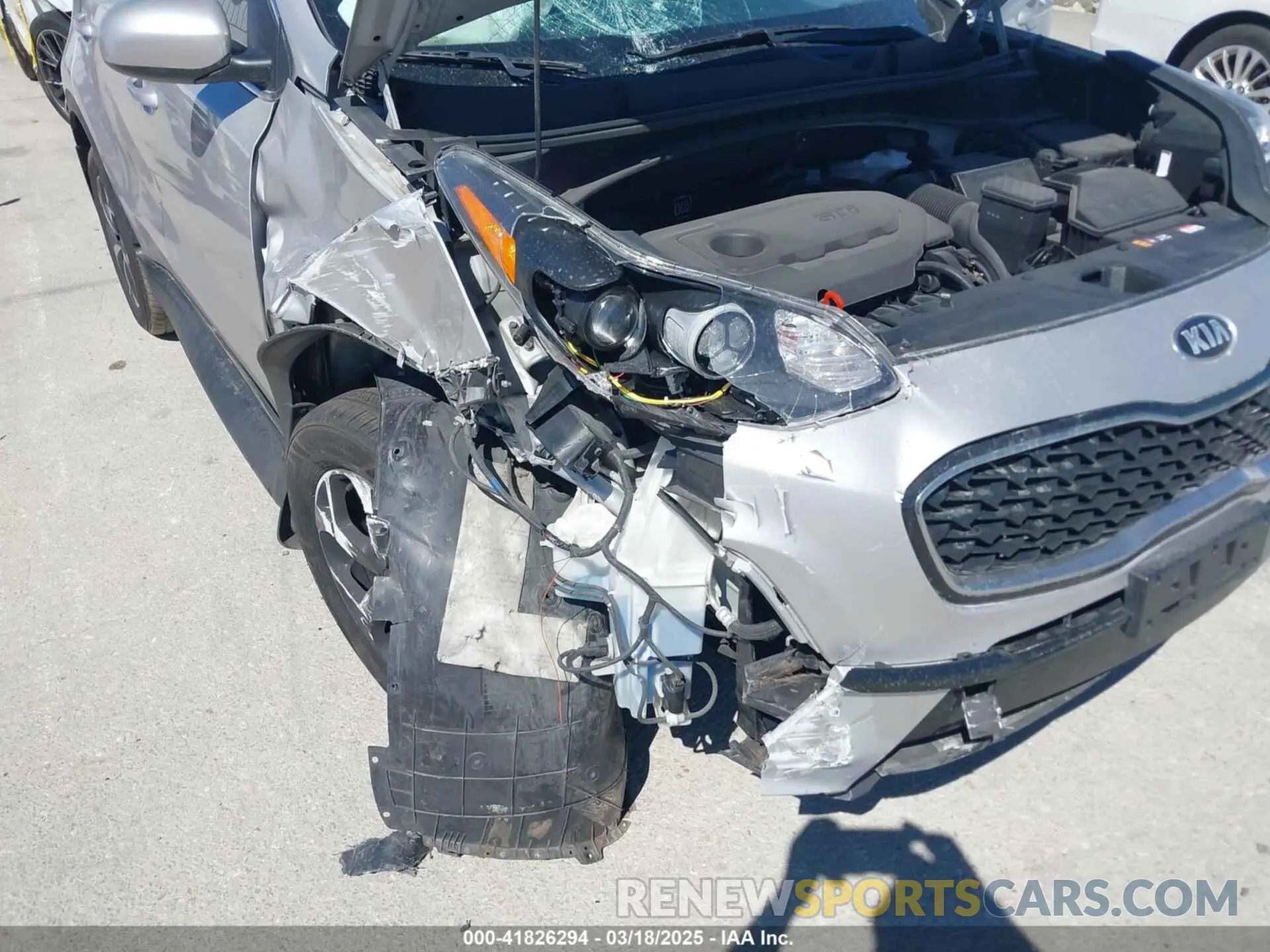 17 fotografías del automóvil dañado KNDPMCAC6L7742024 KIA SPORTAGE 2020