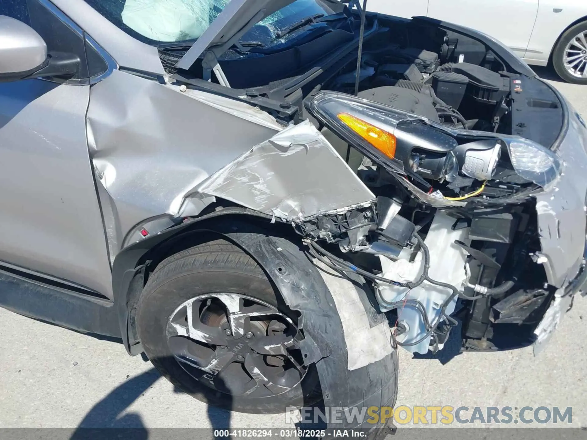 6 fotografías del automóvil dañado KNDPMCAC6L7742024 KIA SPORTAGE 2020