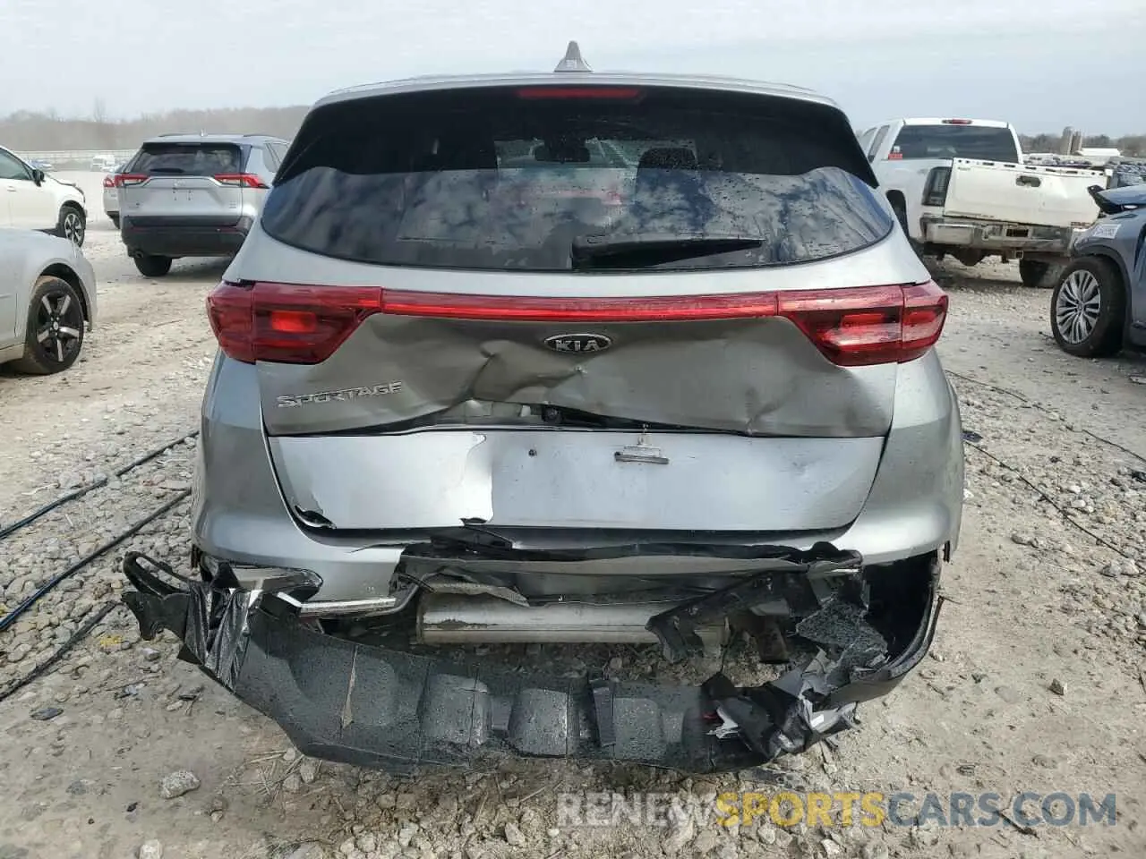6 fotografías del automóvil dañado KNDPMCAC6L7758689 KIA SPORTAGE 2020