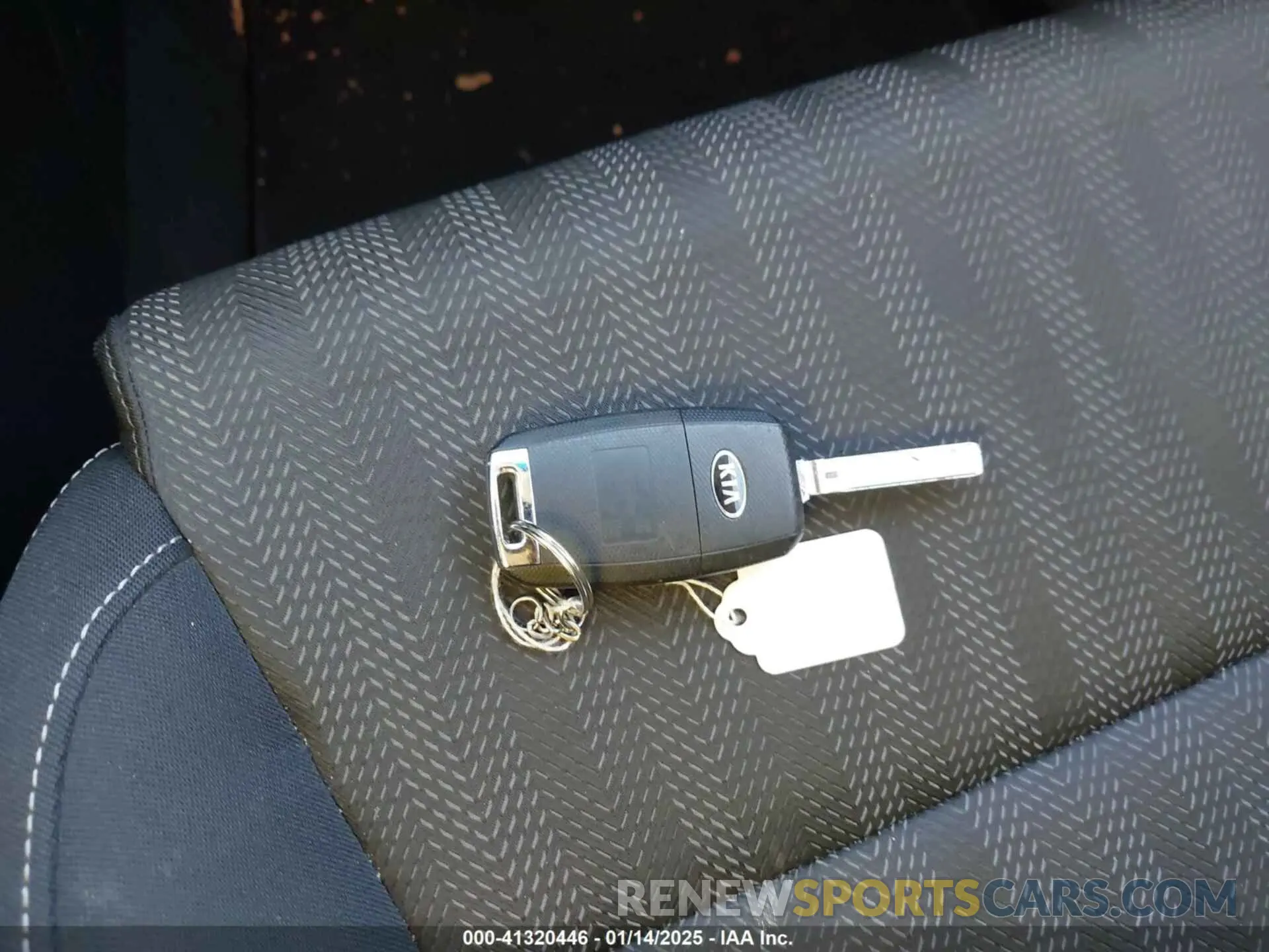 11 fotografías del automóvil dañado KNDPMCAC6L7789201 KIA SPORTAGE 2020