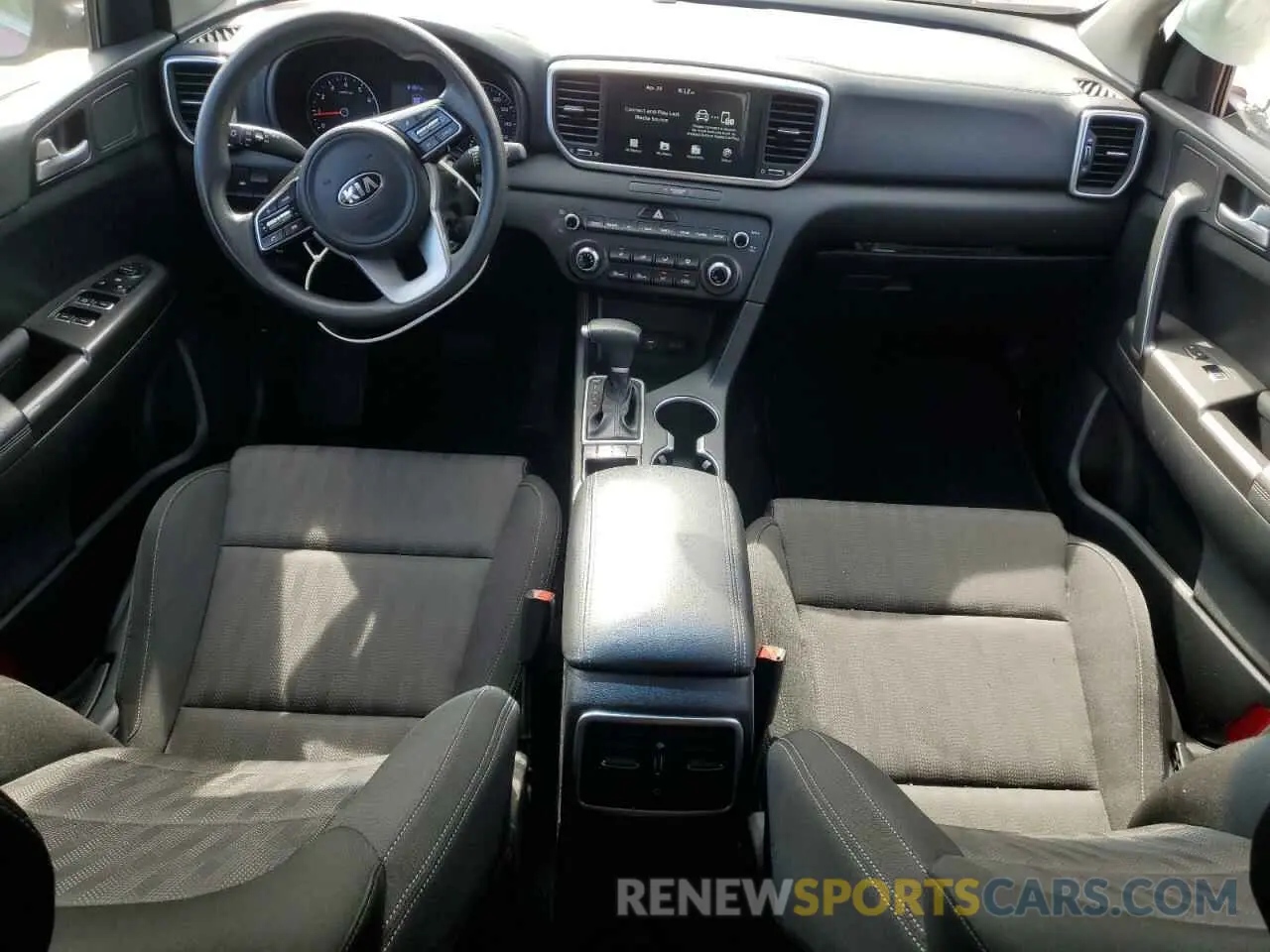 8 fotografías del automóvil dañado KNDPMCAC7L7629425 KIA SPORTAGE 2020