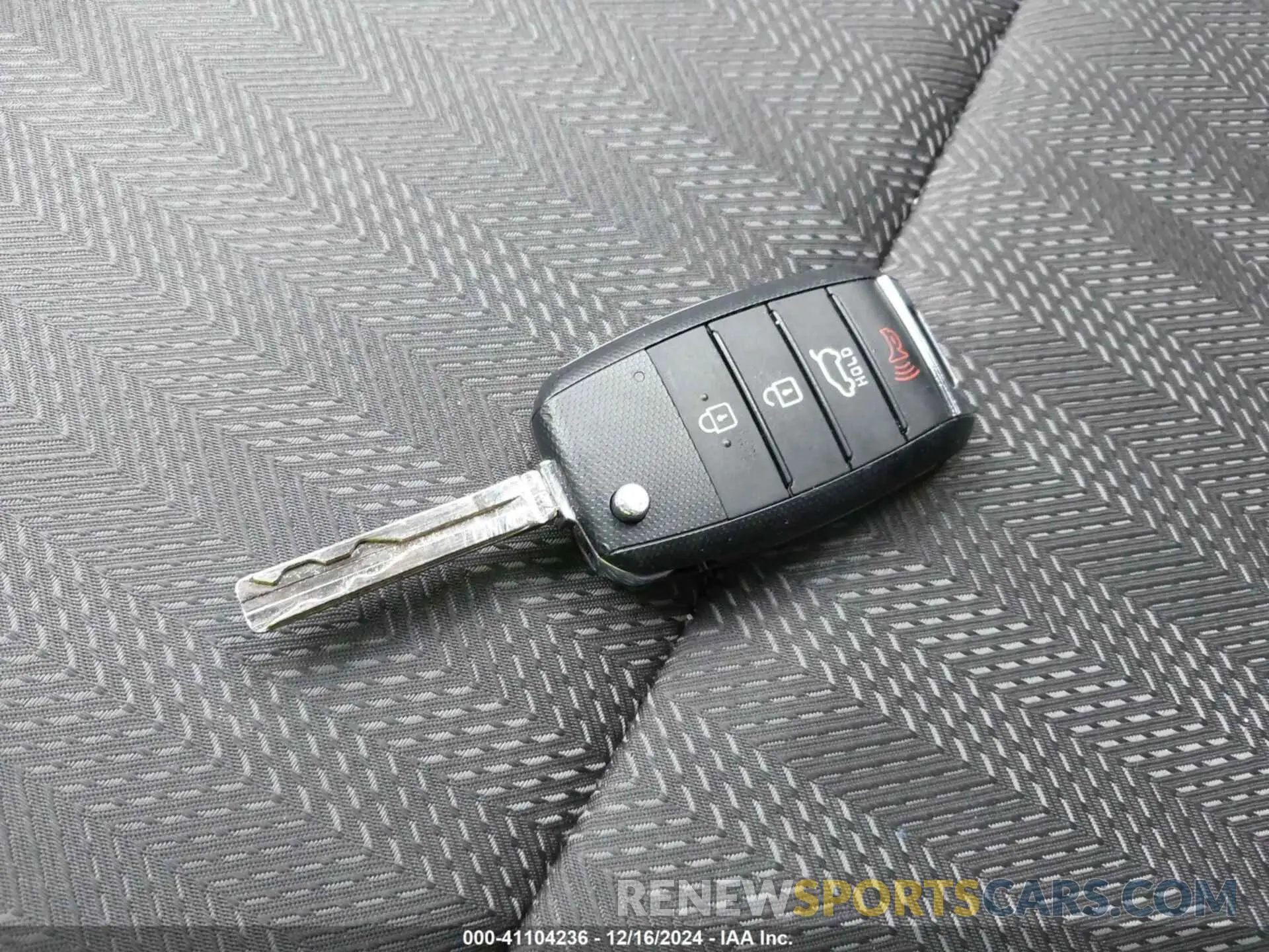 11 fotografías del automóvil dañado KNDPMCAC7L7641350 KIA SPORTAGE 2020