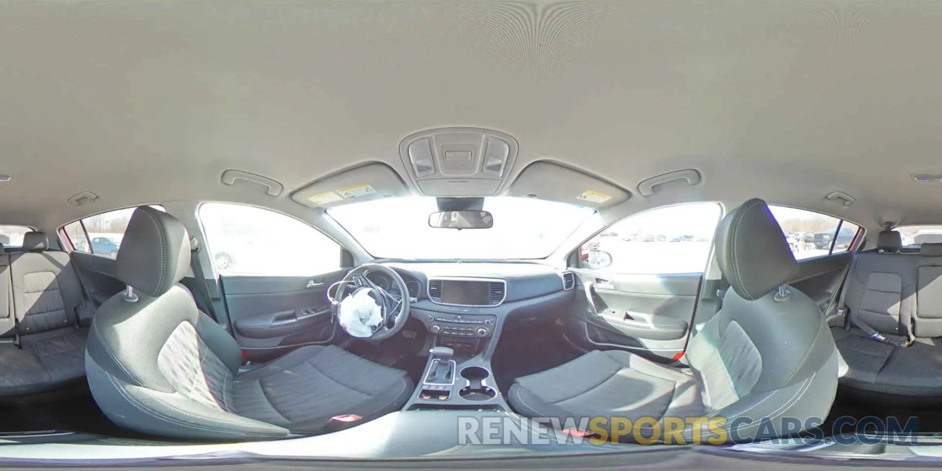 14 fotografías del automóvil dañado KNDPMCAC7L7734319 KIA SPORTAGE 2020