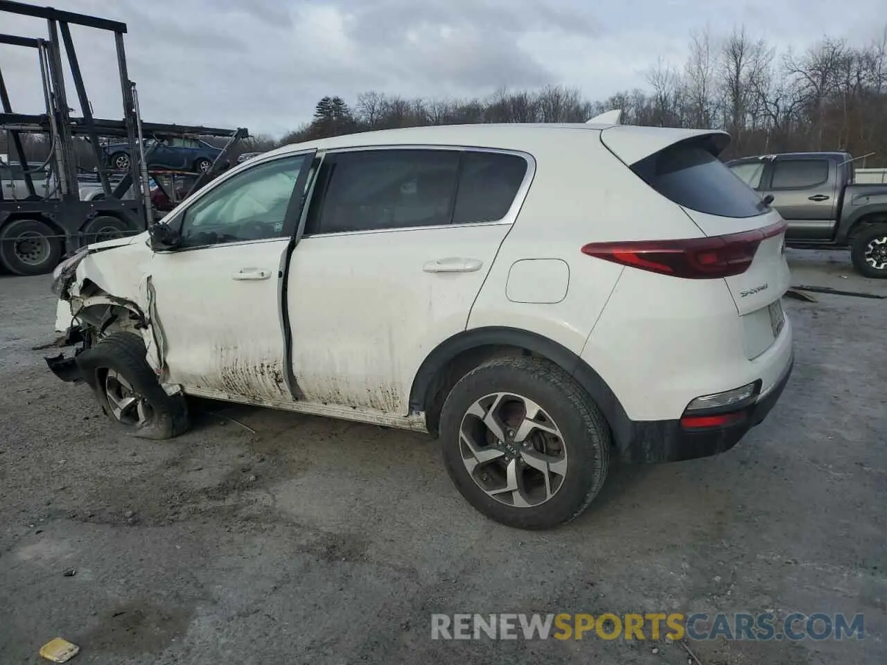 2 fotografías del automóvil dañado KNDPMCAC7L7789613 KIA SPORTAGE 2020