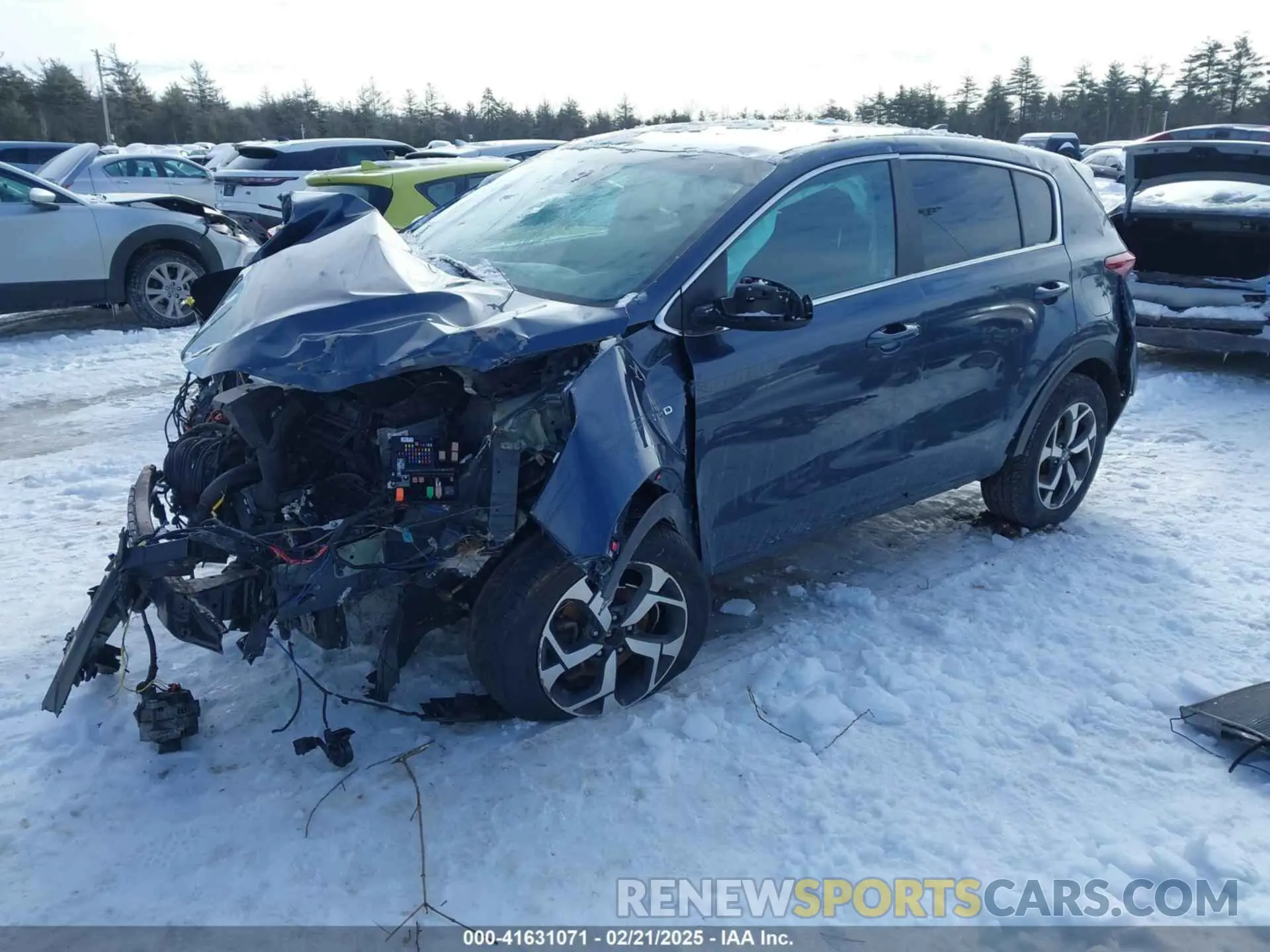 2 fotografías del automóvil dañado KNDPMCAC7L7835859 KIA SPORTAGE 2020