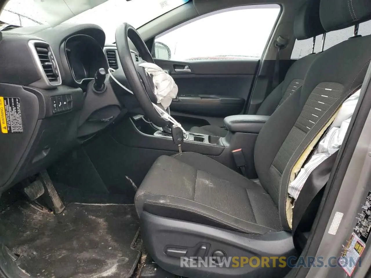 7 fotografías del automóvil dañado KNDPMCAC8L7663244 KIA SPORTAGE 2020