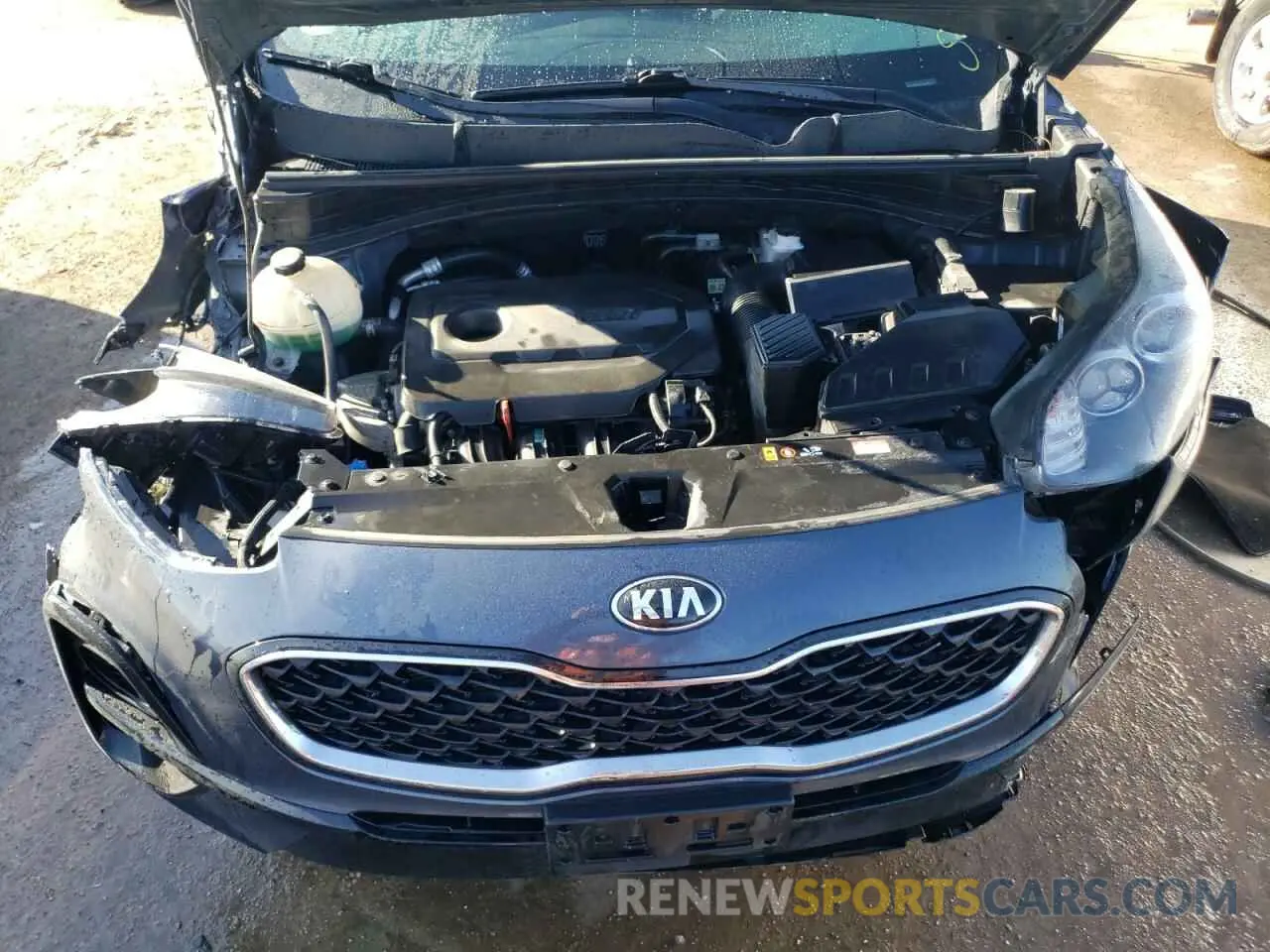 11 fotografías del automóvil dañado KNDPMCAC8L7709154 KIA SPORTAGE 2020