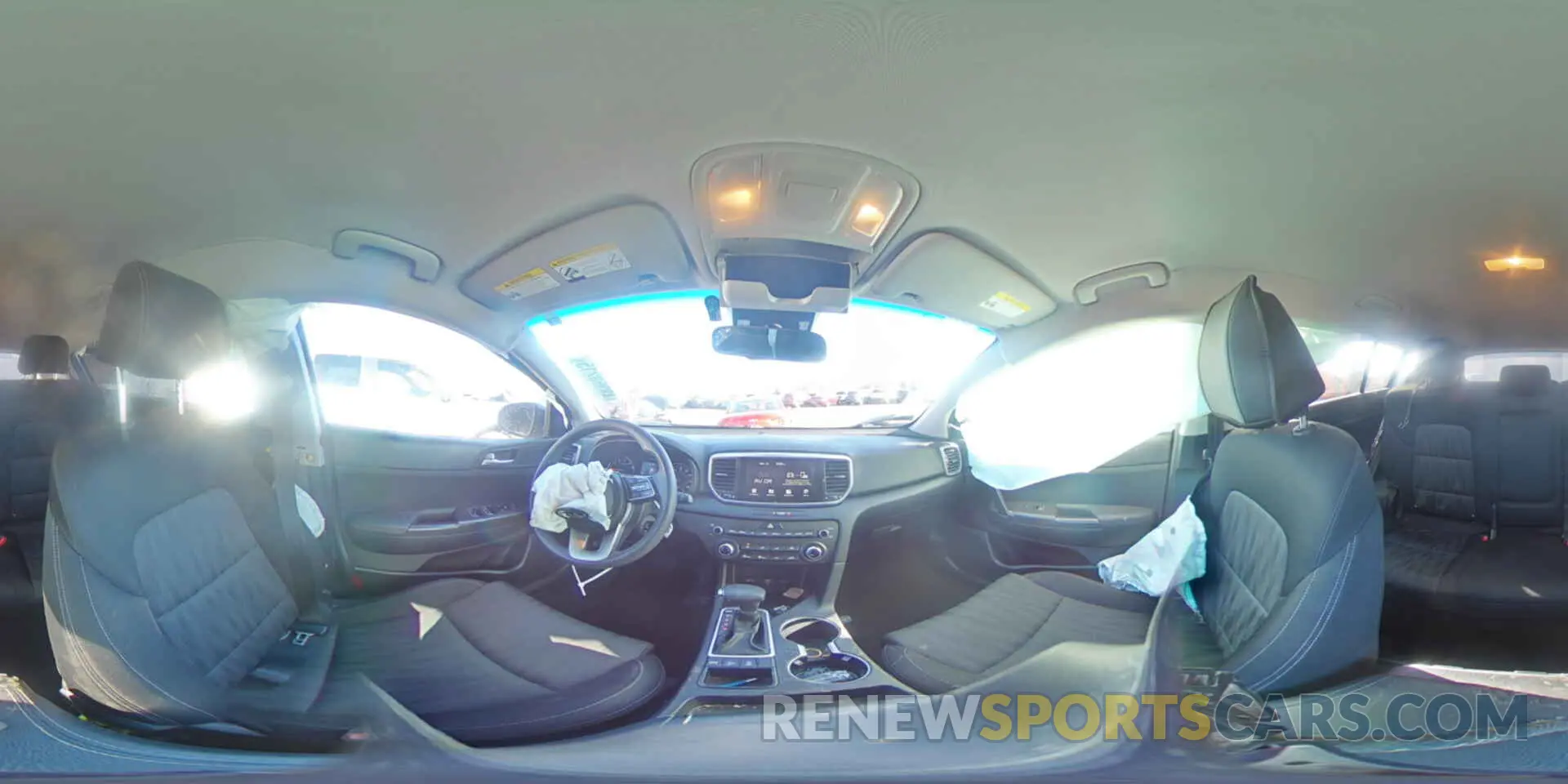 14 fotografías del automóvil dañado KNDPMCAC8L7709154 KIA SPORTAGE 2020