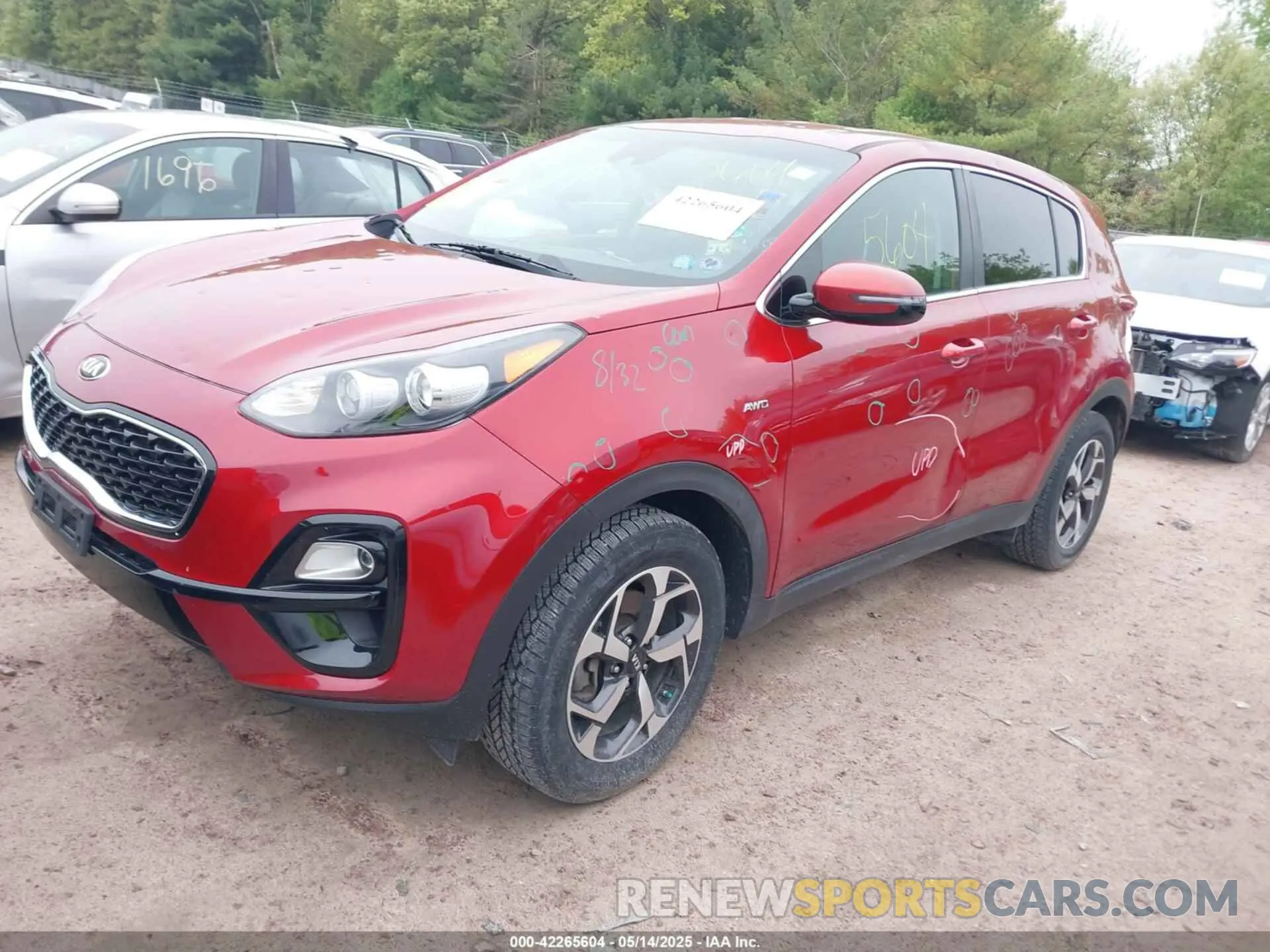 2 fotografías del automóvil dañado KNDPMCAC8L7753378 KIA SPORTAGE 2020