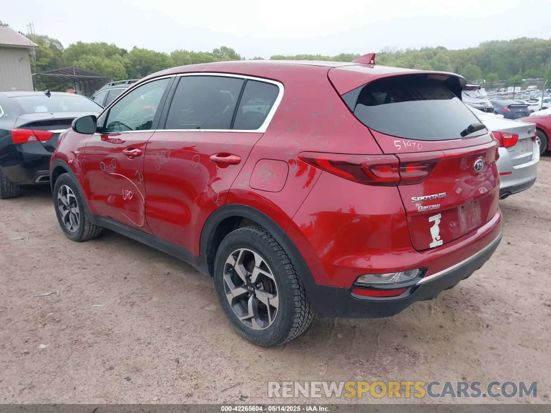 3 fotografías del automóvil dañado KNDPMCAC8L7753378 KIA SPORTAGE 2020
