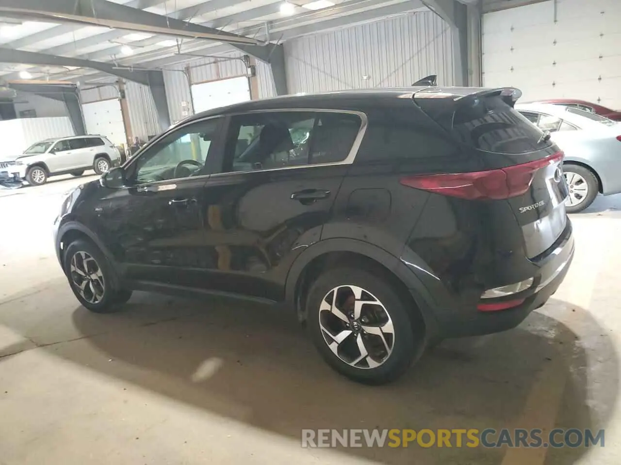 2 fotografías del automóvil dañado KNDPMCACXL7661589 KIA SPORTAGE 2020