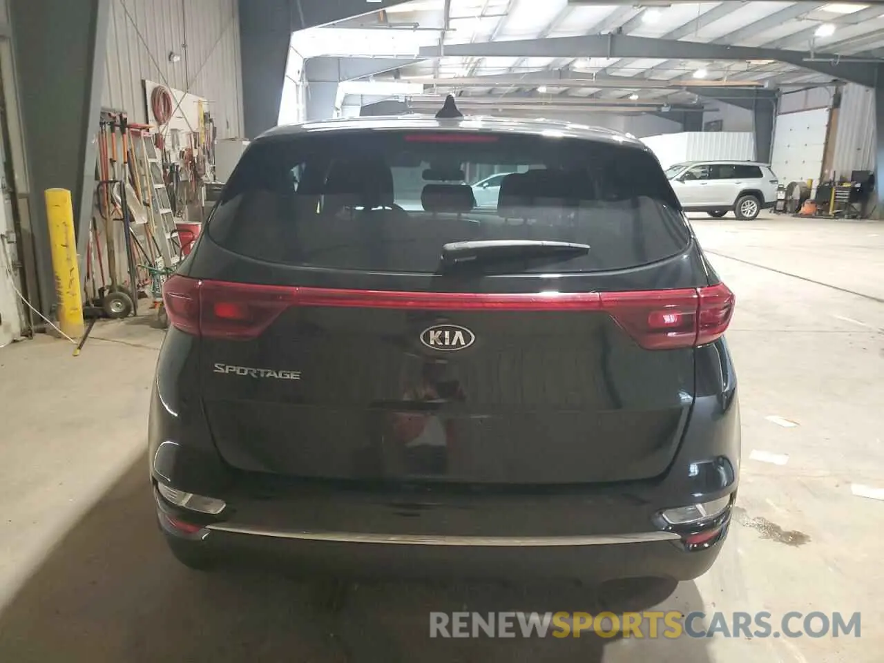6 fotografías del automóvil dañado KNDPMCACXL7661589 KIA SPORTAGE 2020