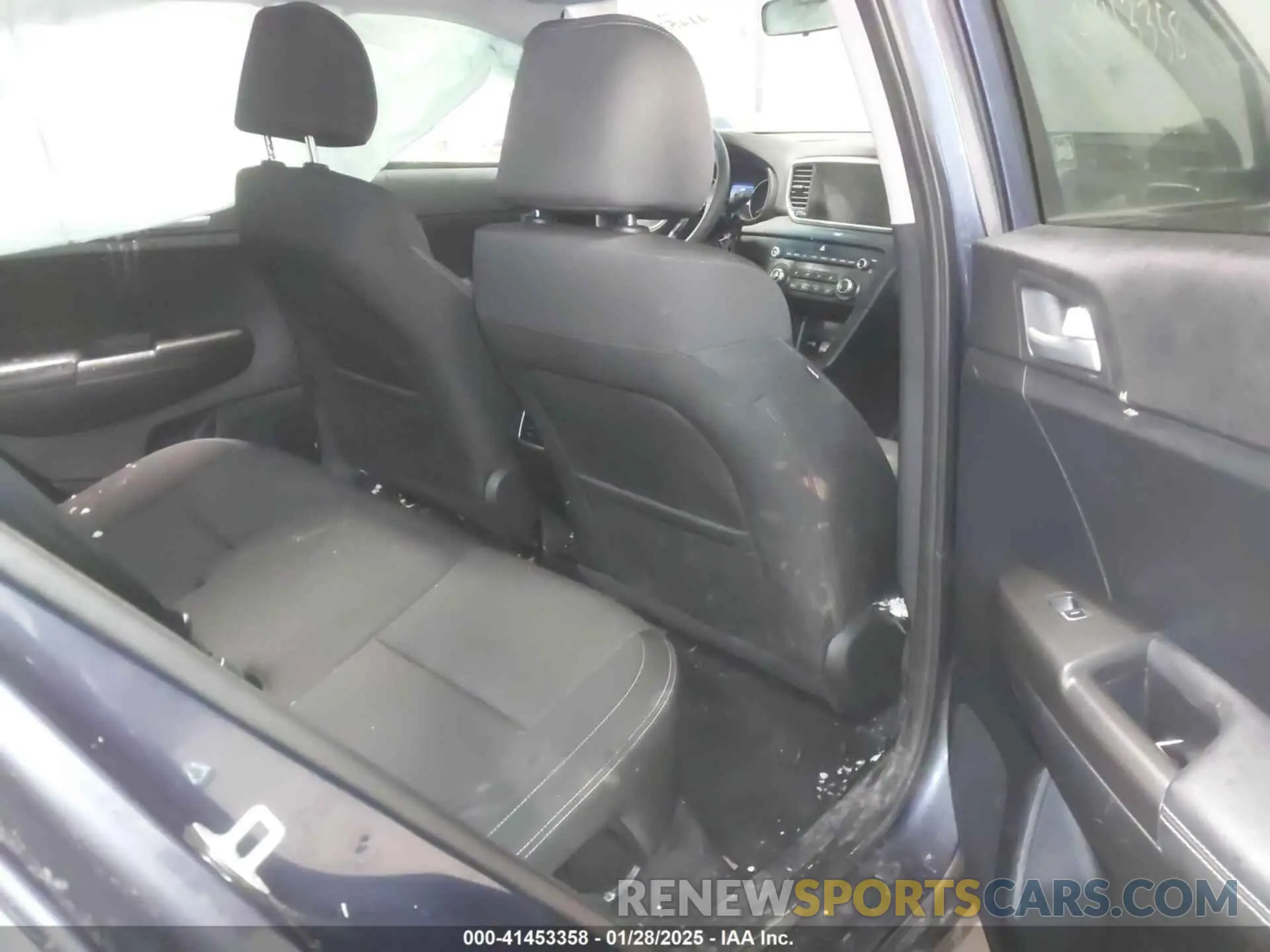 8 fotografías del automóvil dañado KNDPMCACXL7790089 KIA SPORTAGE 2020