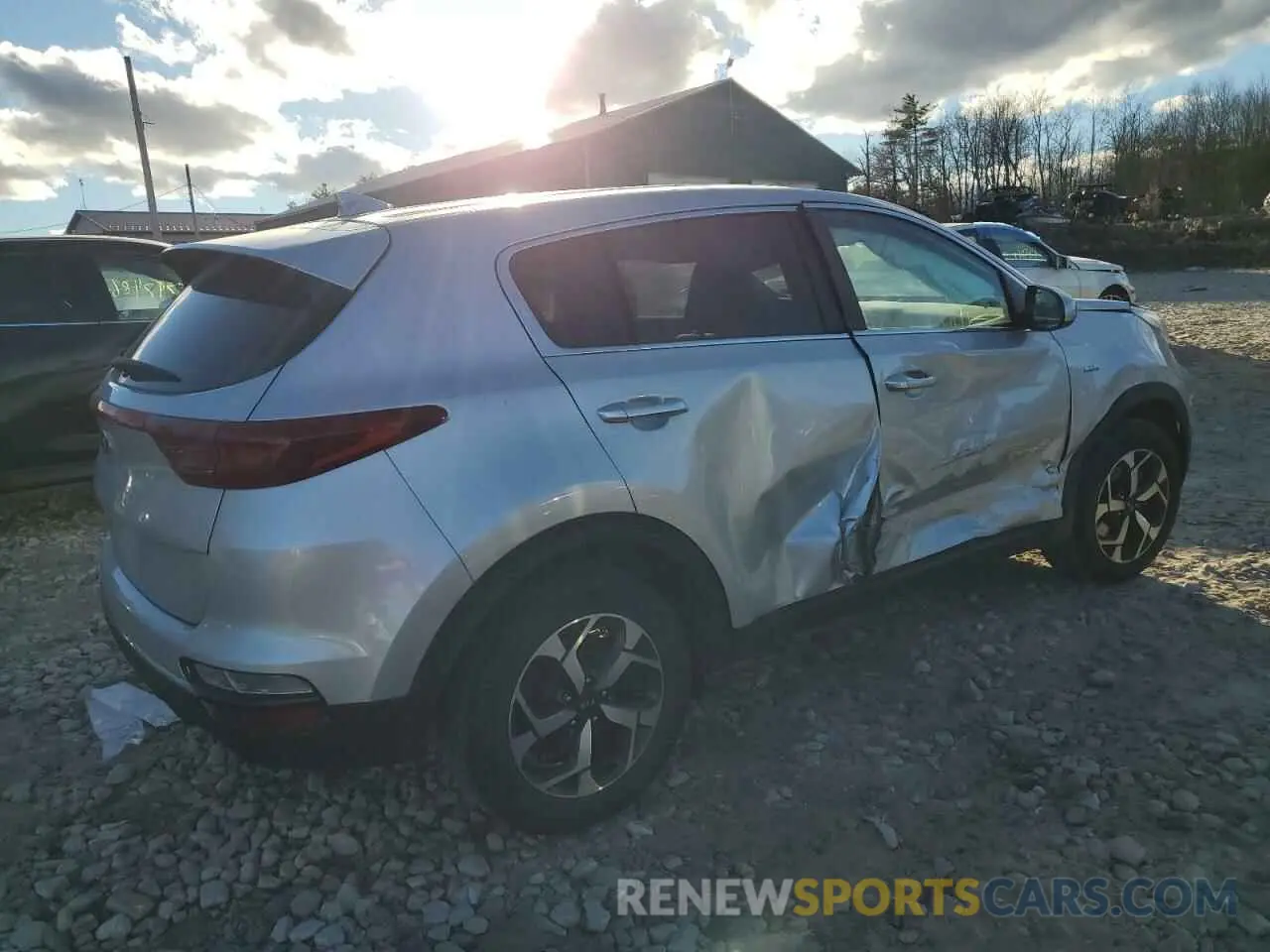 3 fotografías del automóvil dañado KNDPMCACXL7810101 KIA SPORTAGE 2020