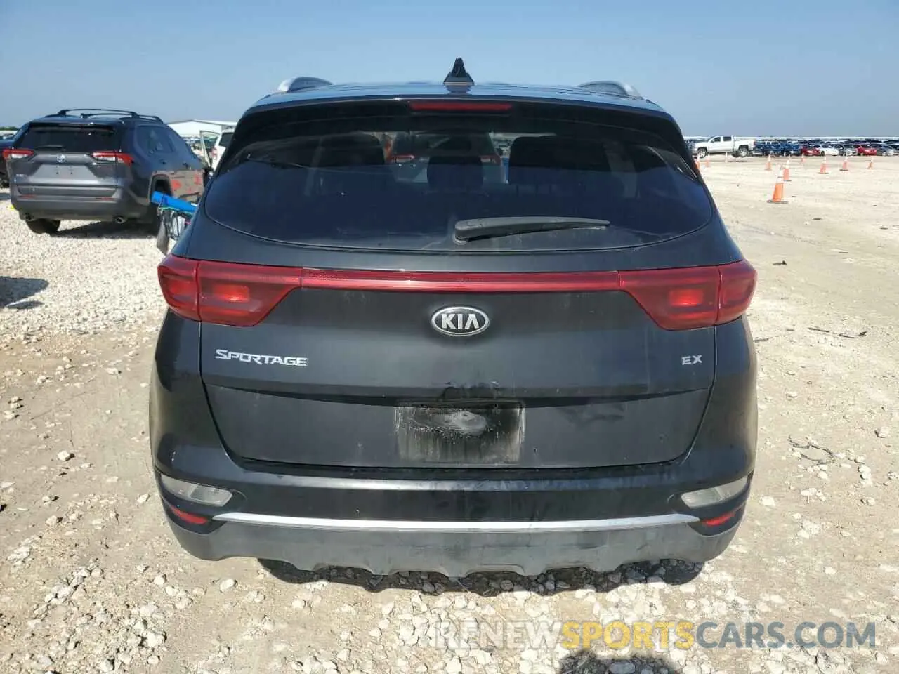 6 fotografías del automóvil dañado KNDPN3AC3L7702030 KIA SPORTAGE 2020